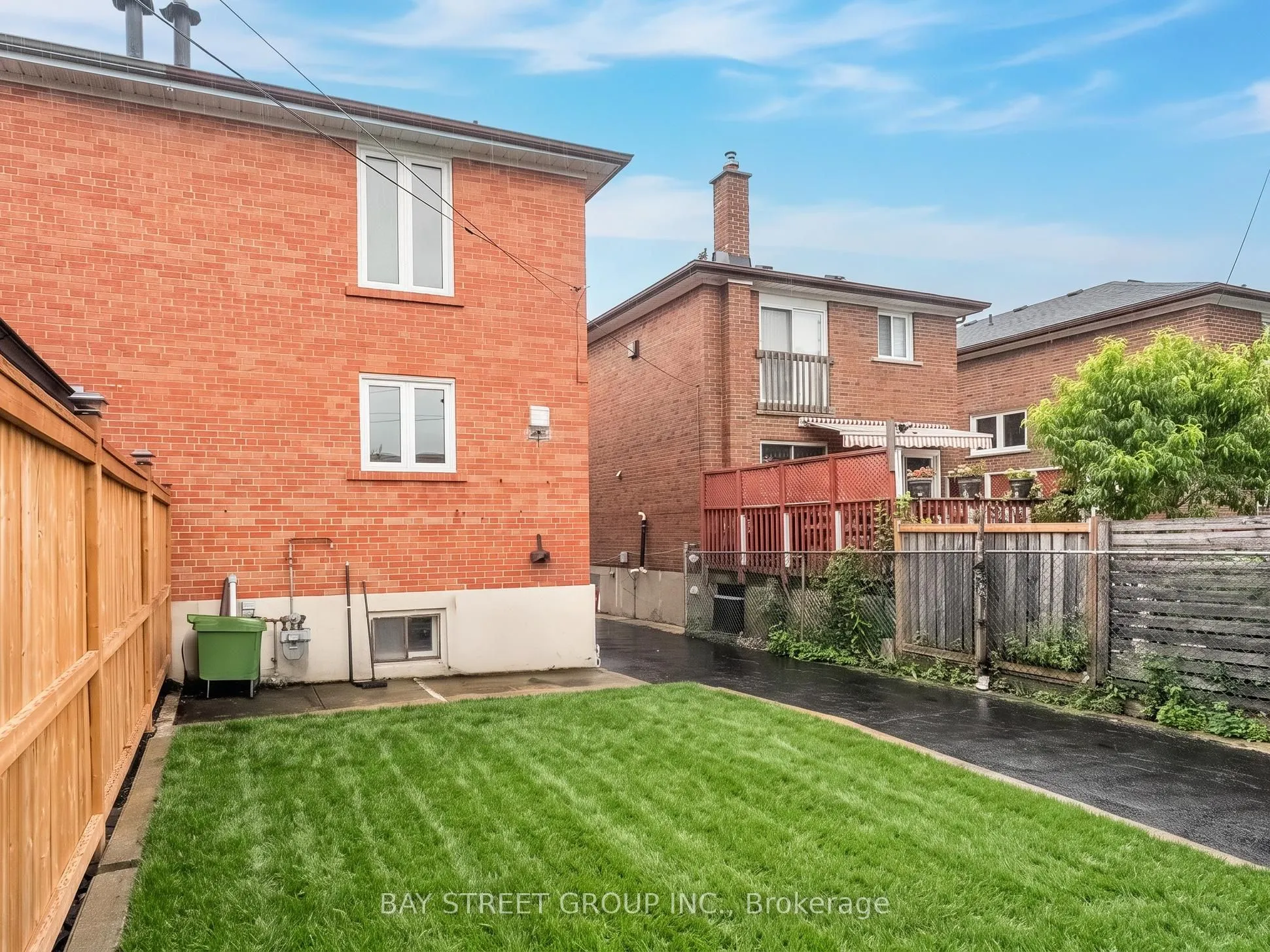 6 Moira Avenue