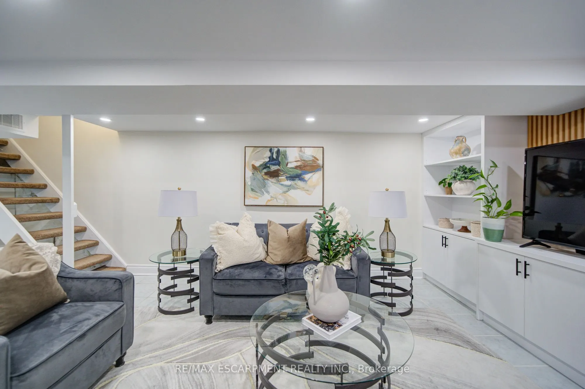 329 Monarch Park Avenue