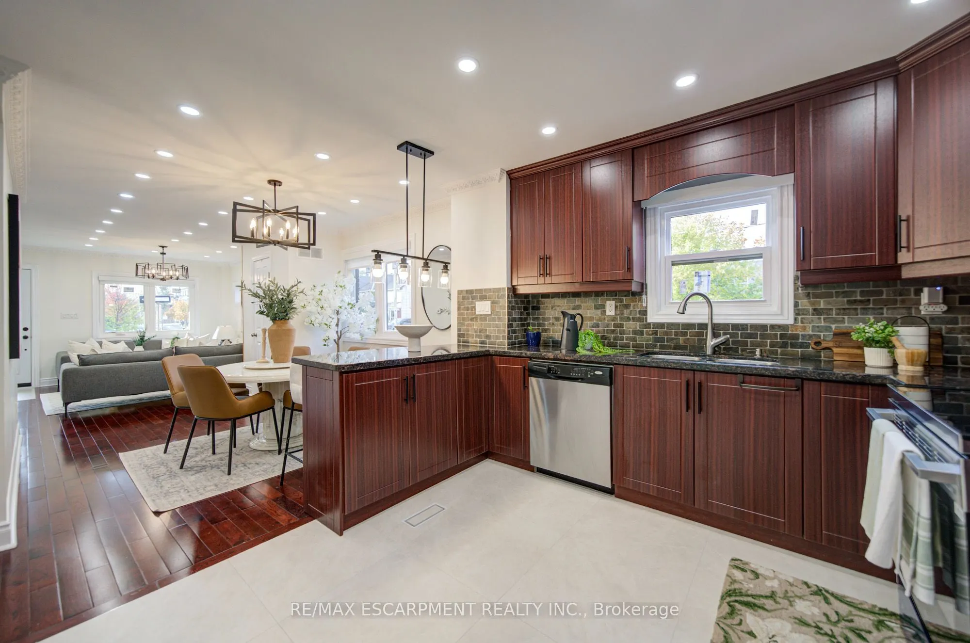 329 Monarch Park Avenue