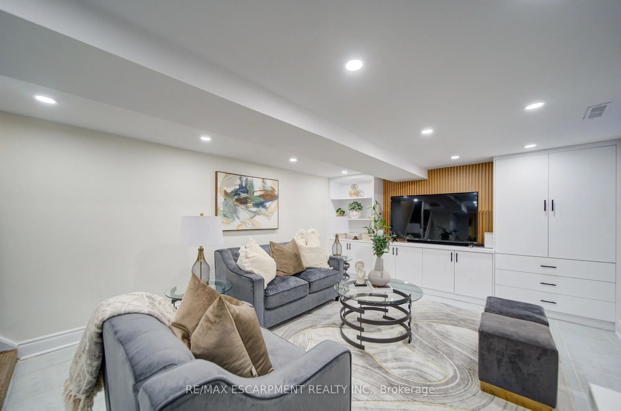 329 Monarch Park Avenue