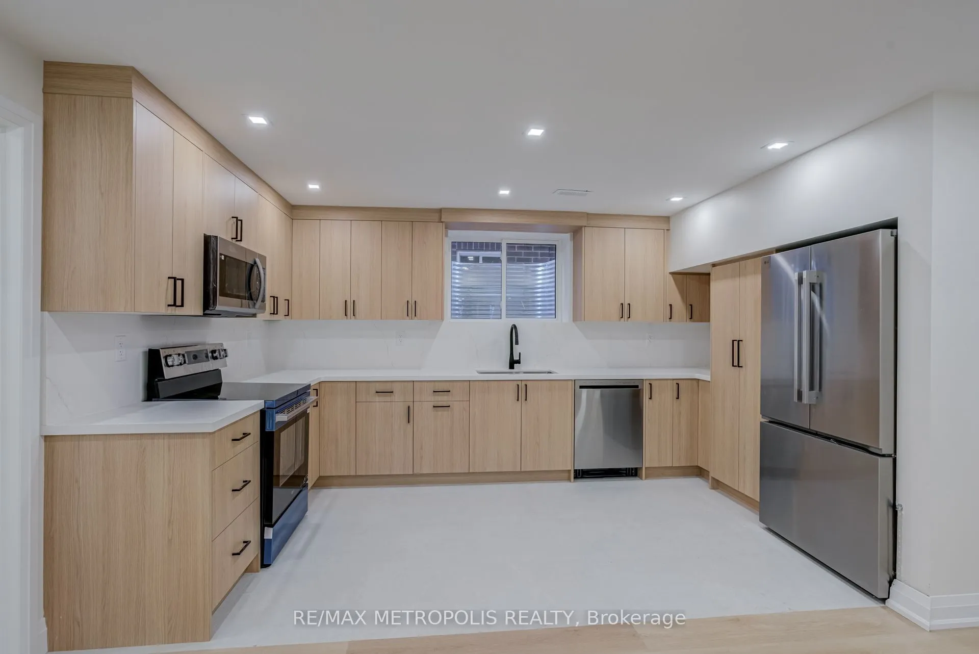 43 Bridgeland Drive #BSMT