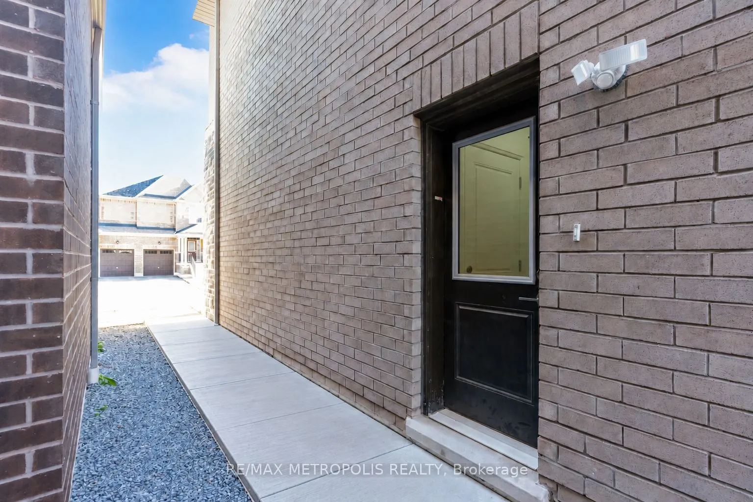 43 Bridgeland Drive #BSMT