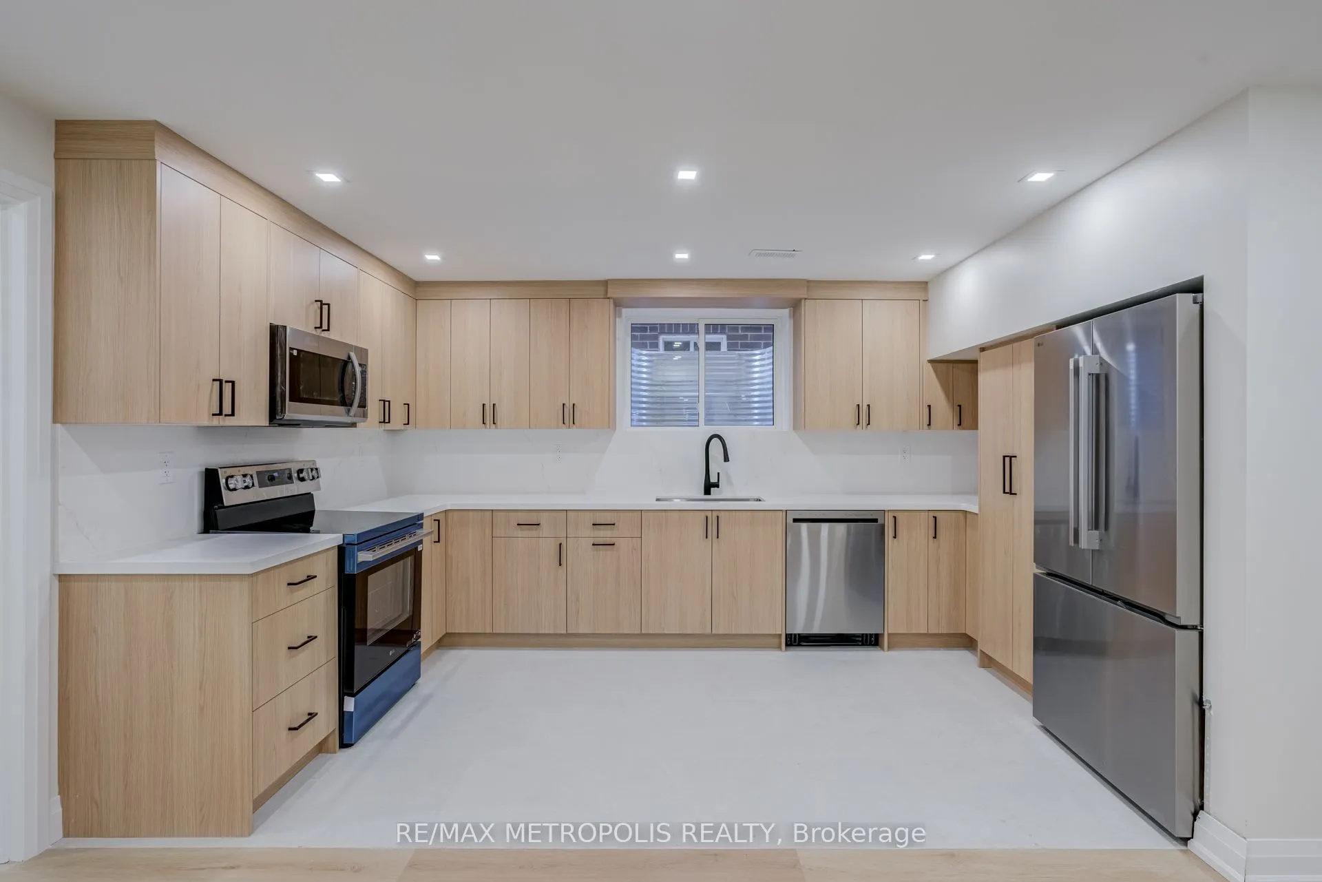 43 Bridgeland Drive #BSMT