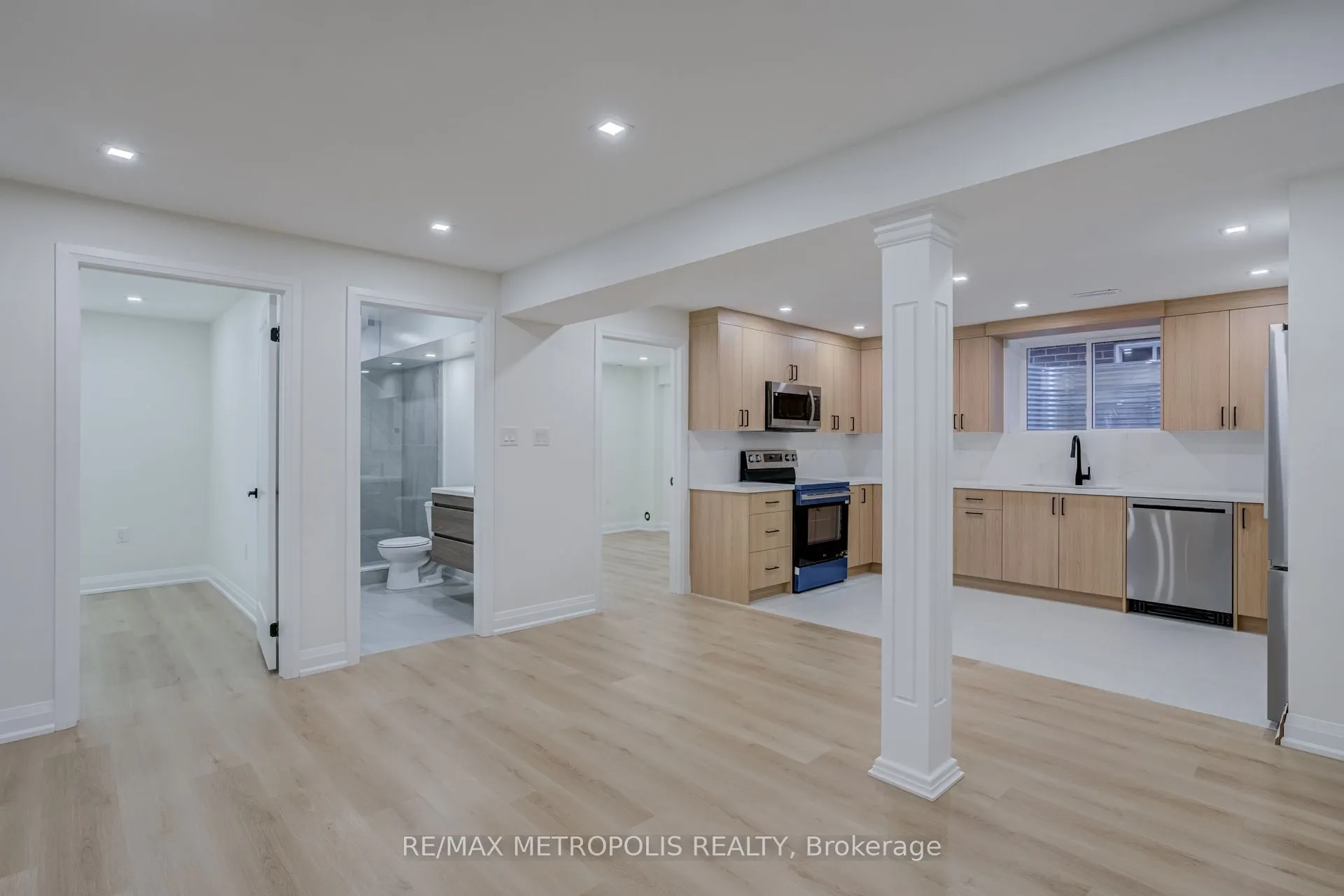 43 Bridgeland Drive #BSMT
