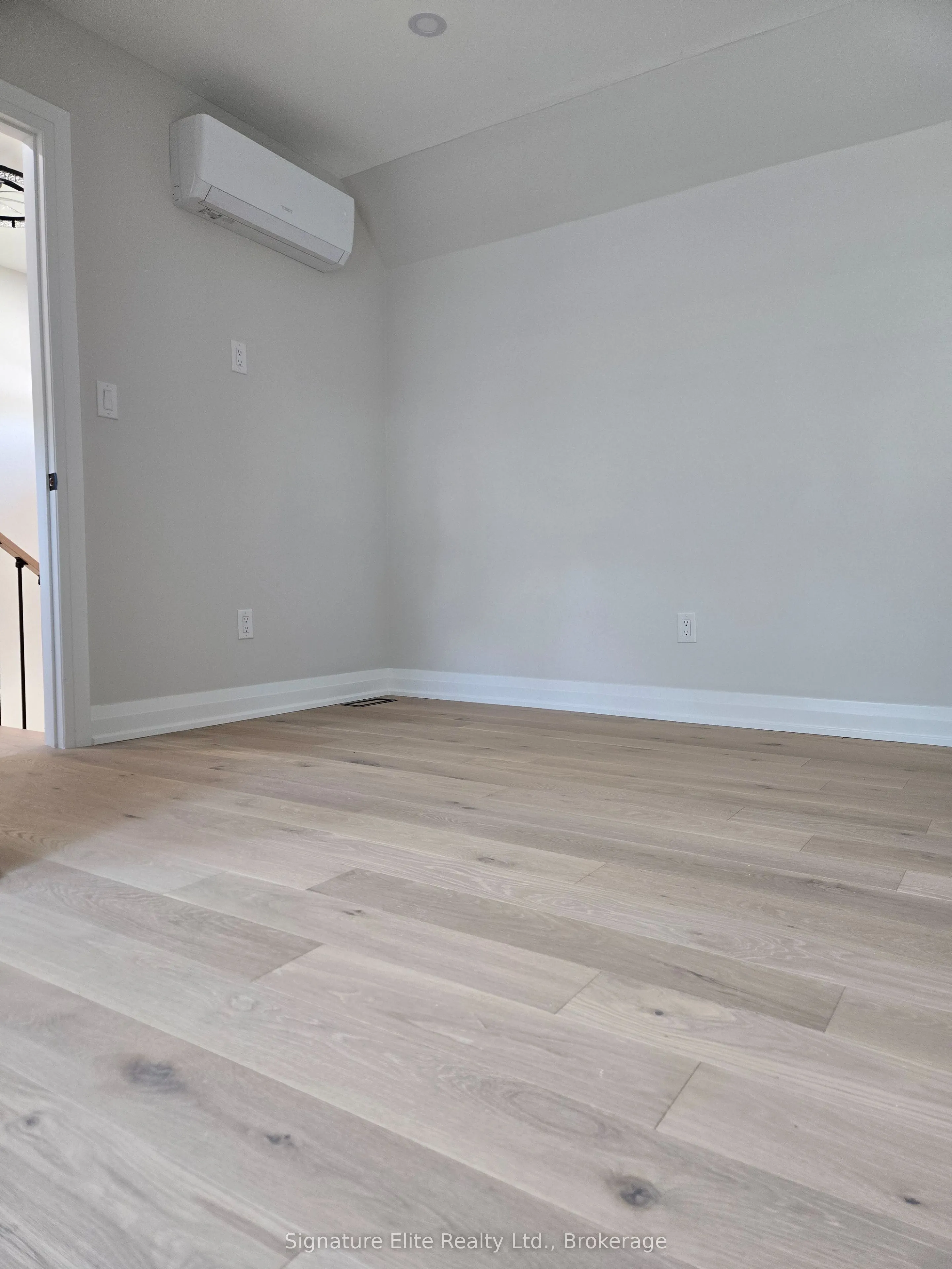 46 Pitt Avenue #Garden Suite