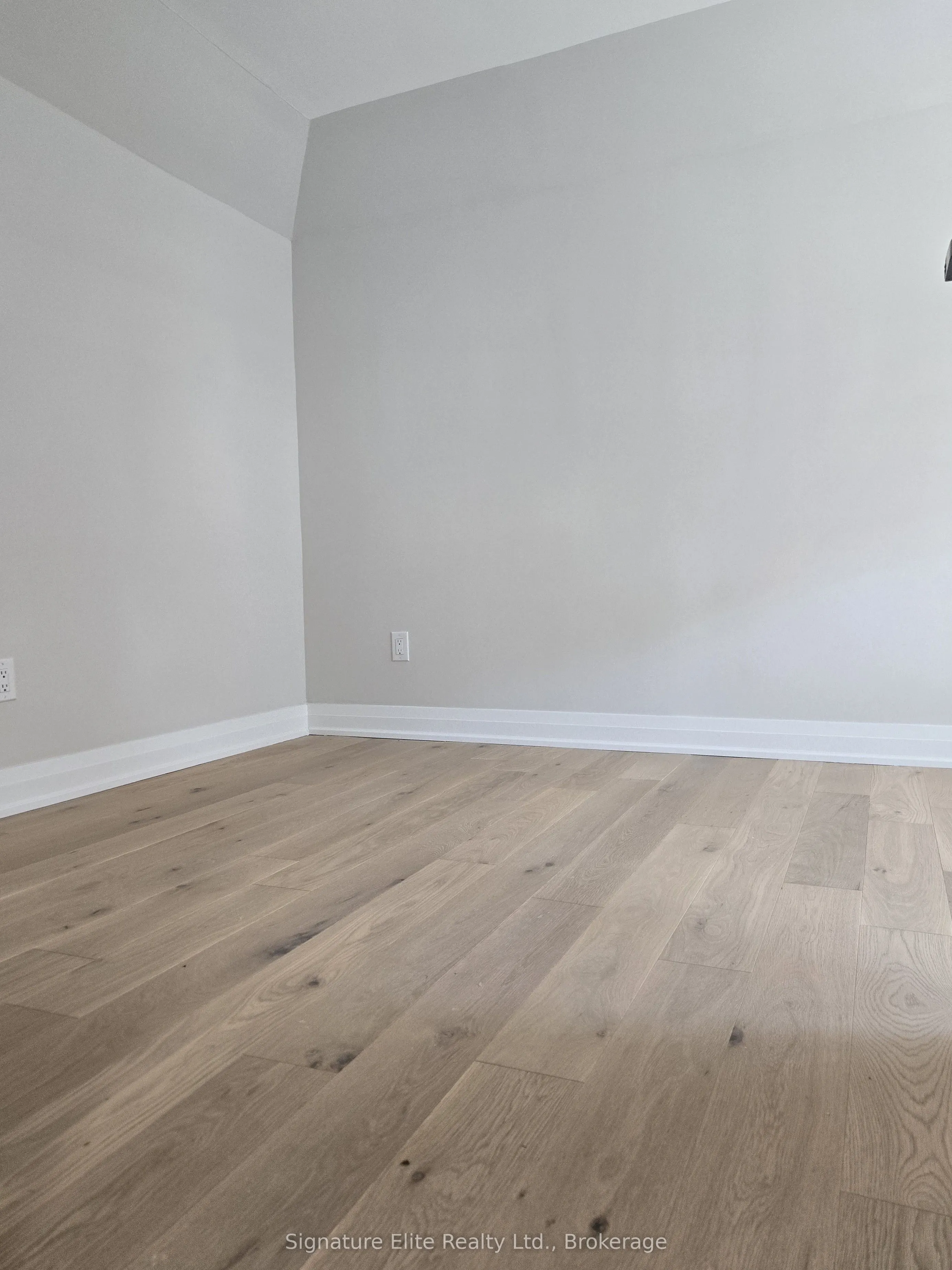 46 Pitt Avenue #Garden Suite