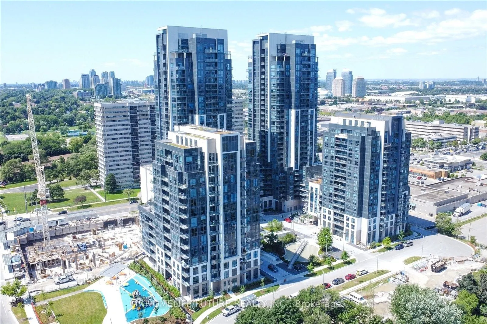 20 Meadowglen Place #907