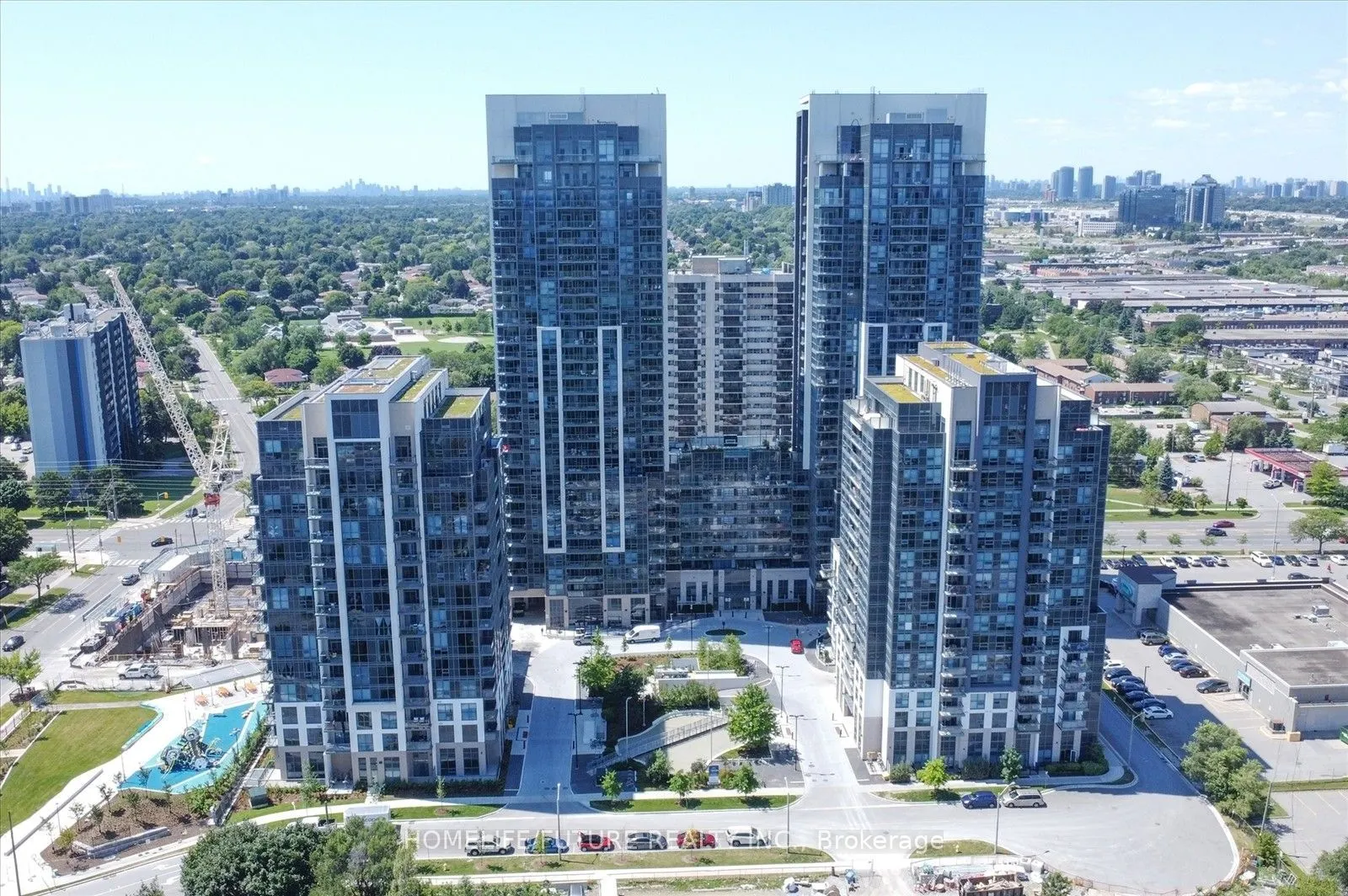 20 Meadowglen Place #907