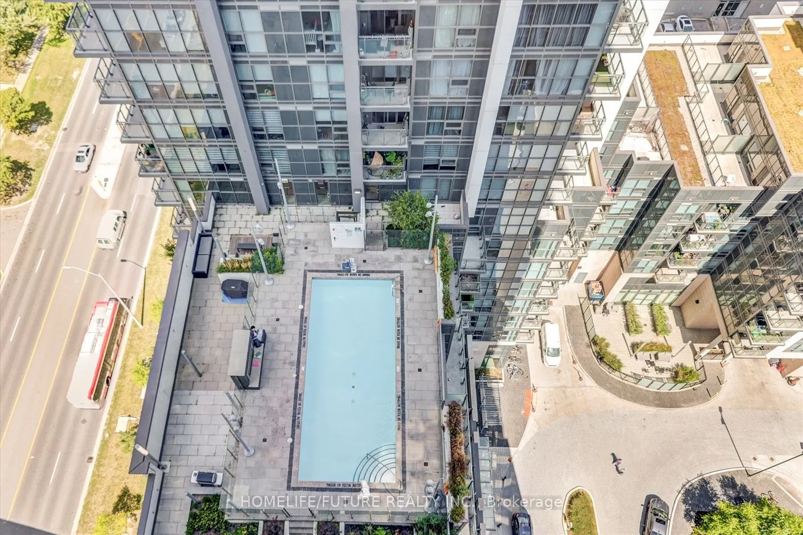 20 Meadowglen Place #907