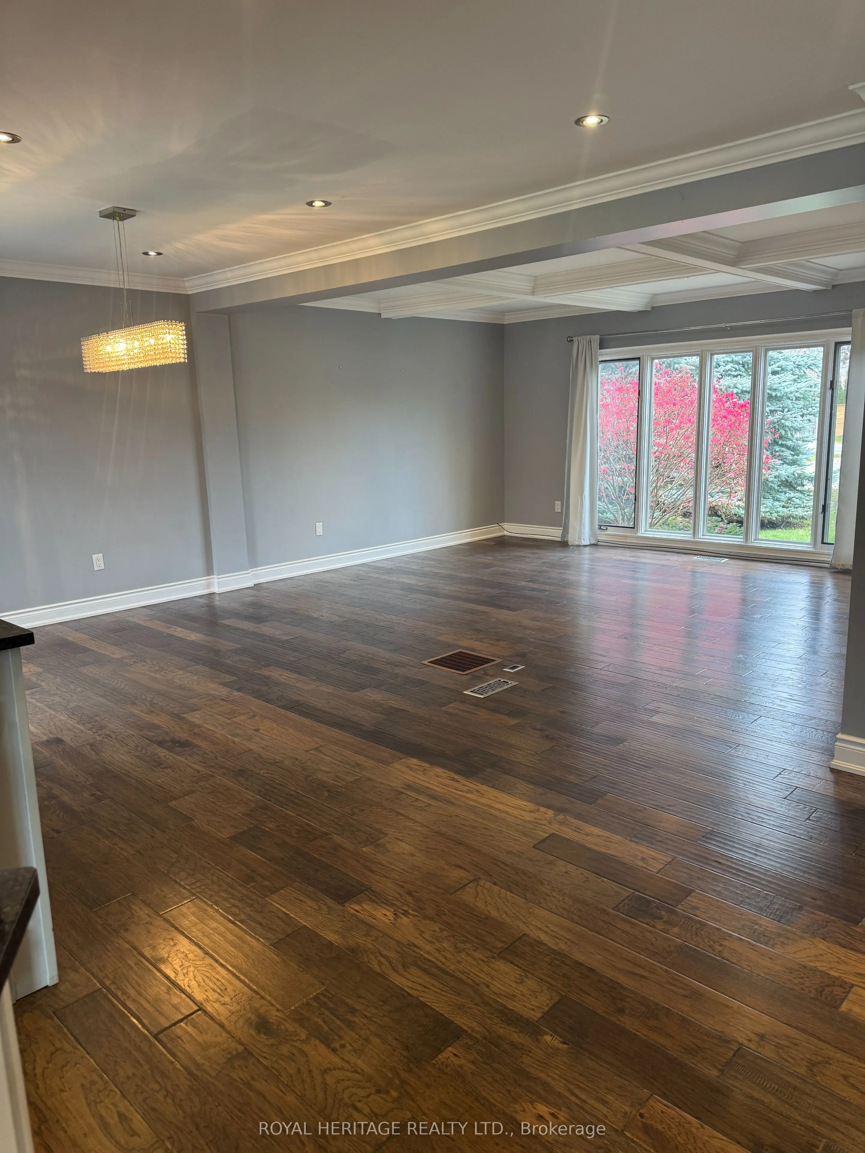 349 Carnaby Court #Main