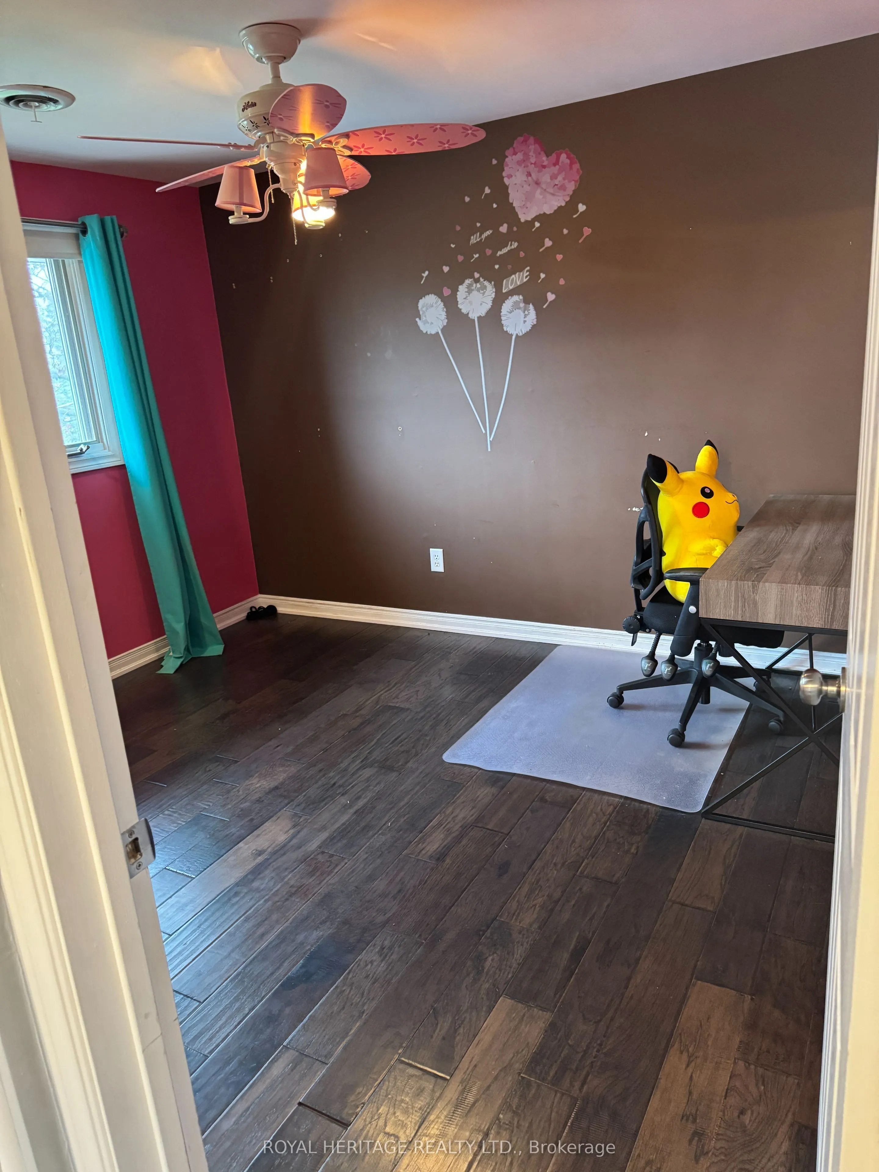 349 Carnaby Court