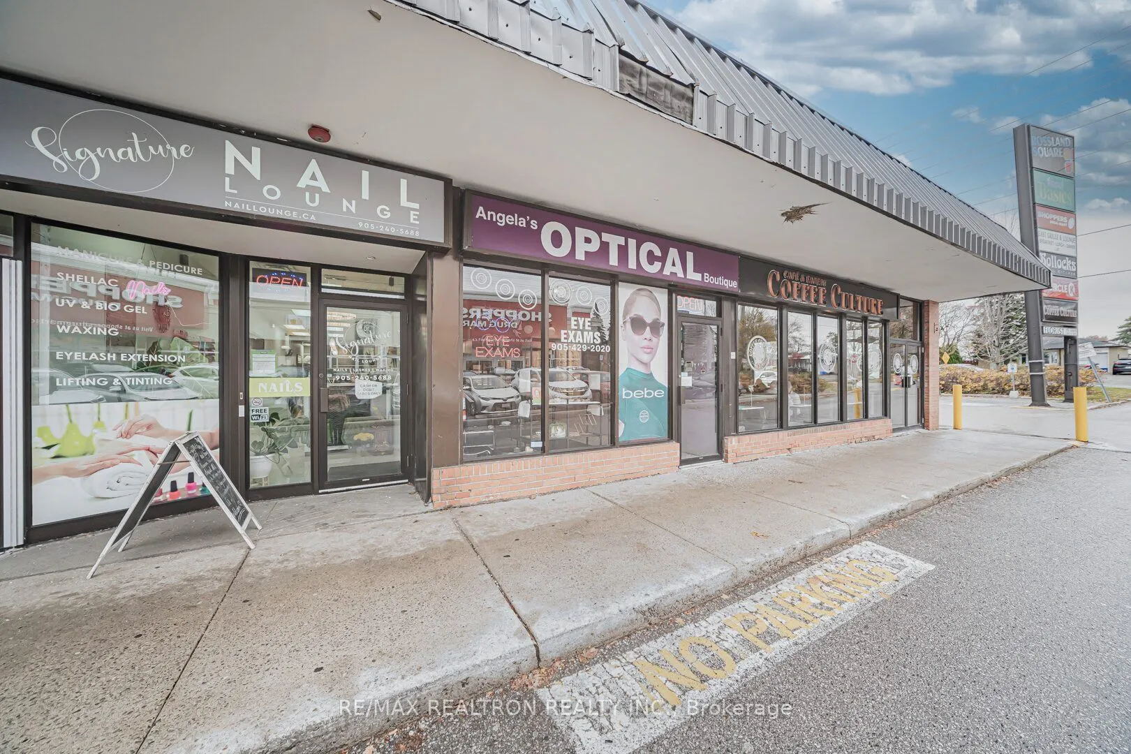 555 Rossland Road E #2