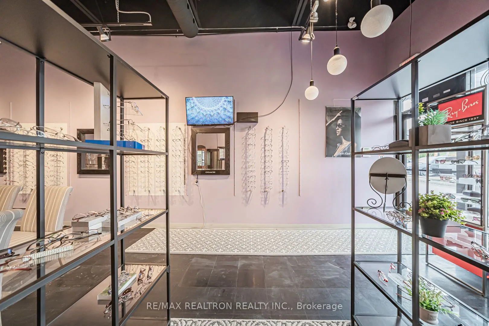 555 Rossland Road E #2