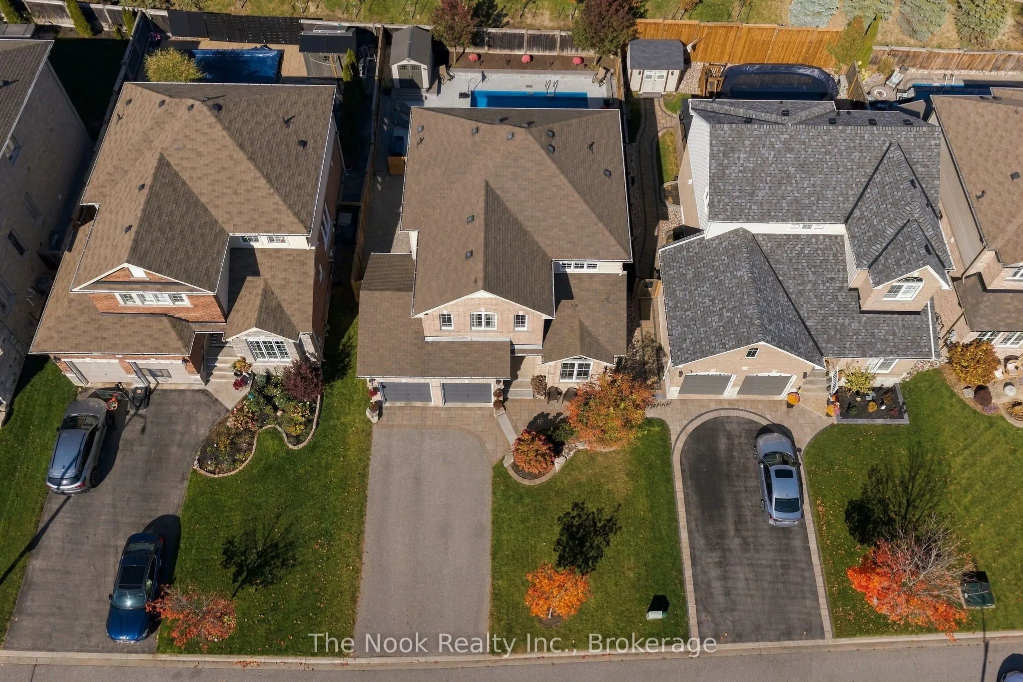 966 Hinterland Court