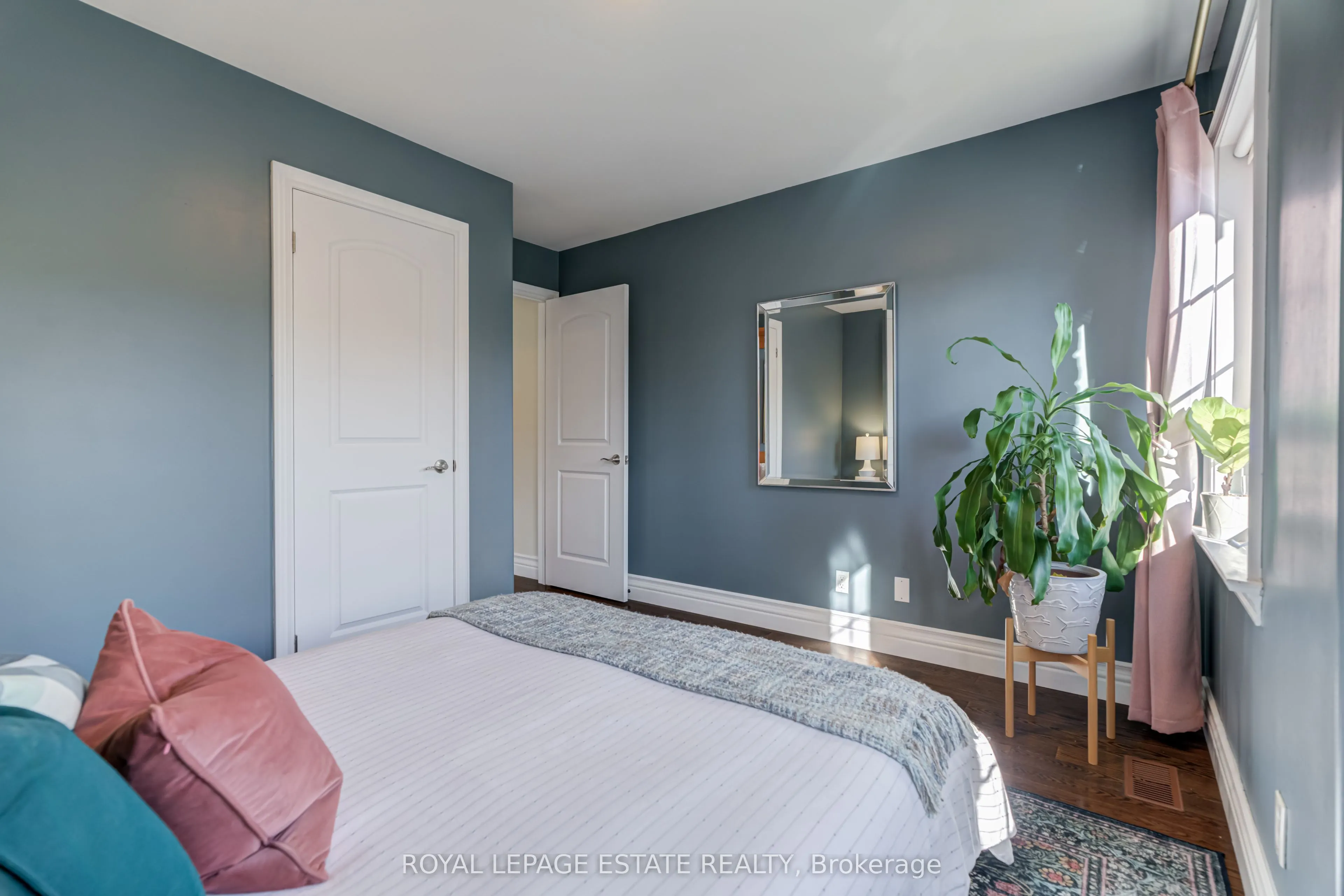 110A Holborne Avenue