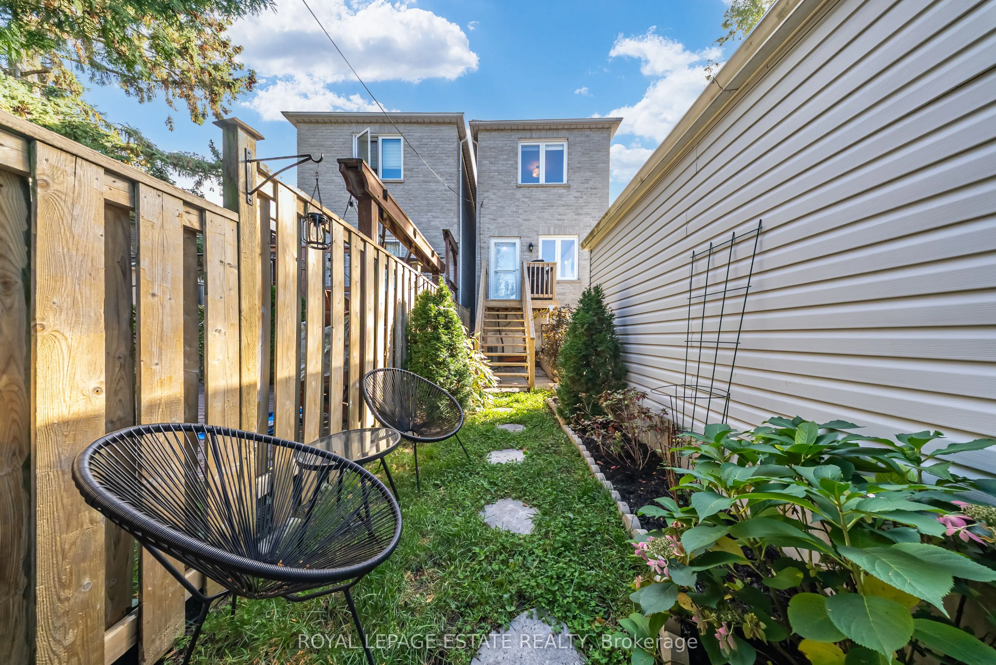 110A Holborne Avenue