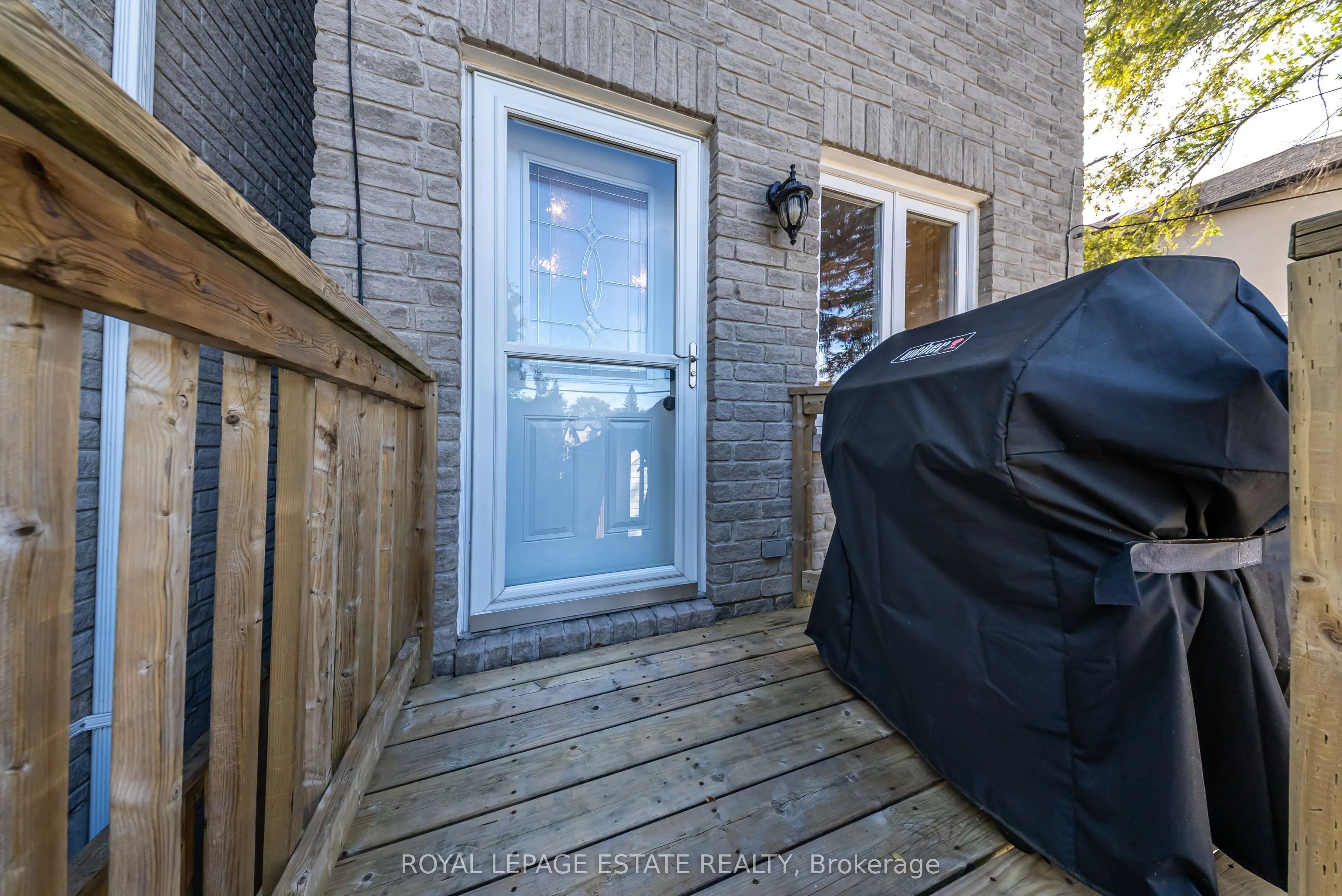 110A Holborne Avenue