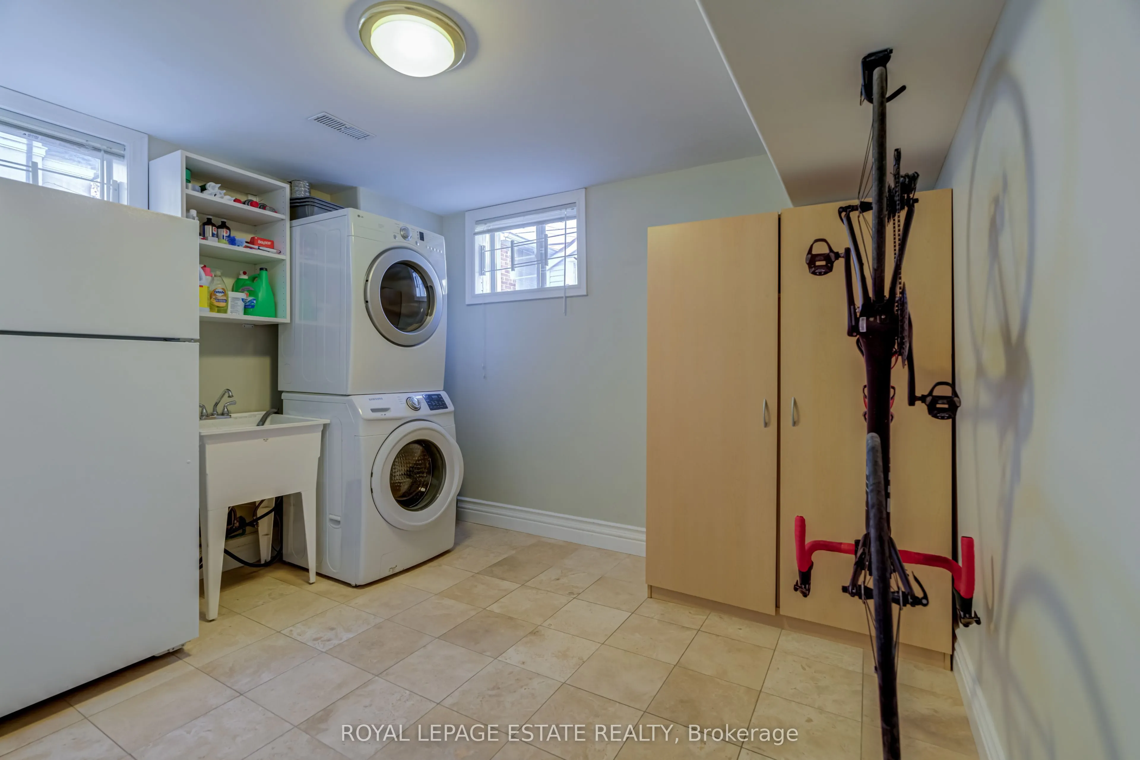 110A Holborne Avenue