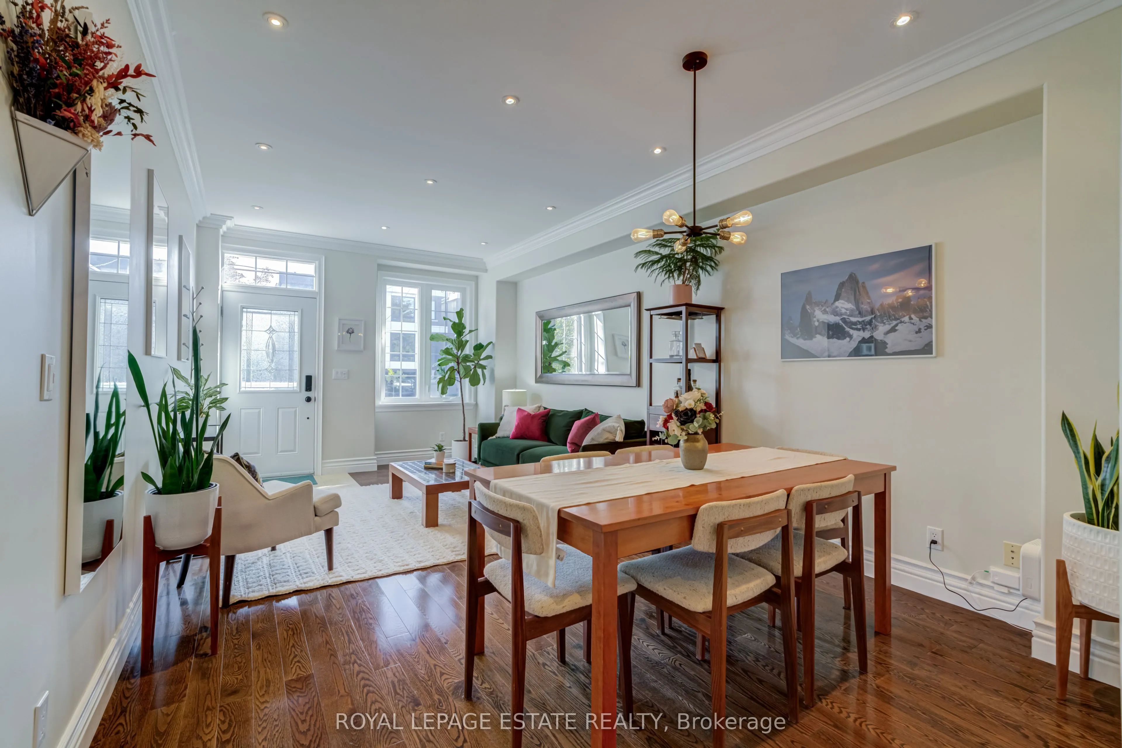 110A Holborne Avenue
