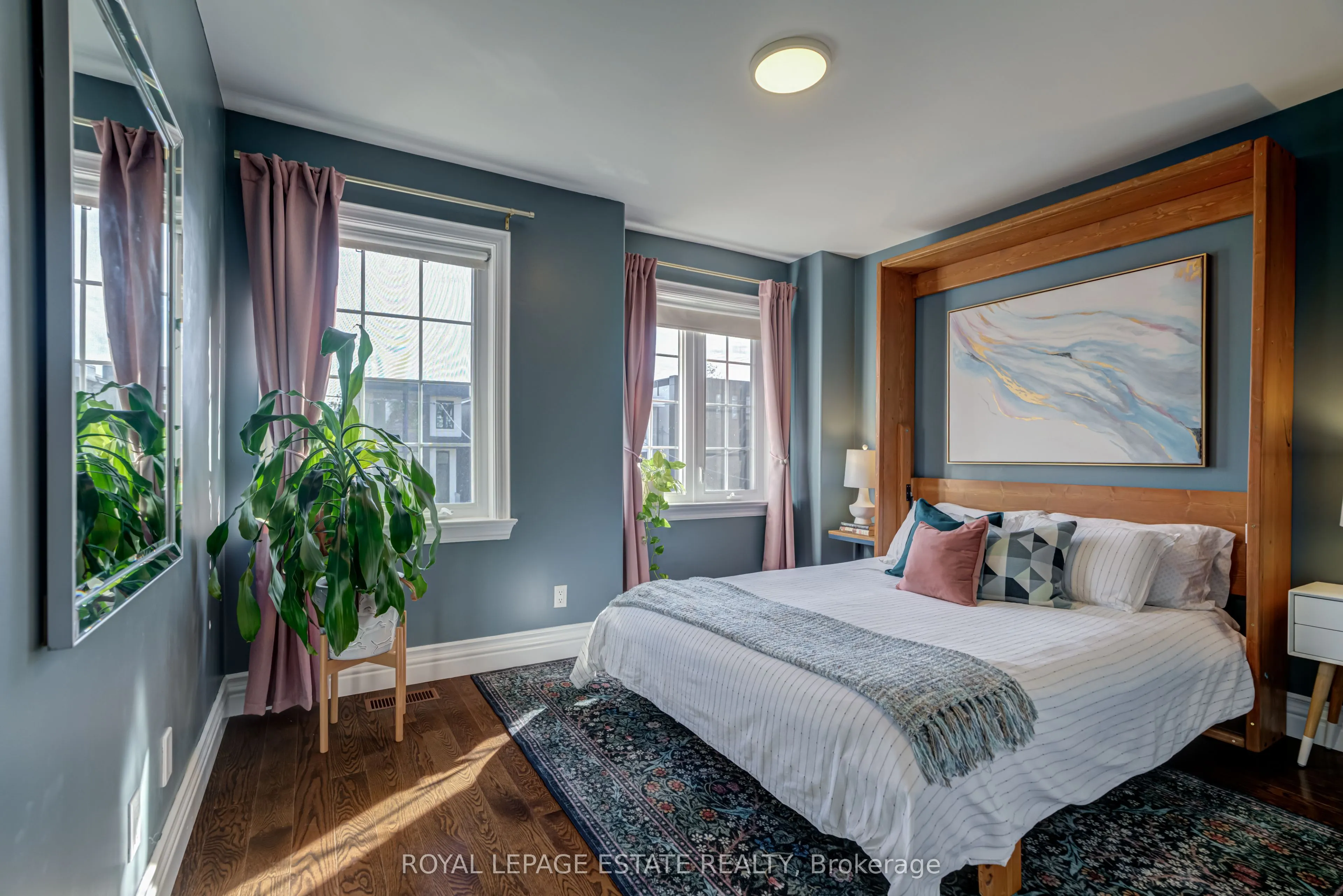 110A Holborne Avenue