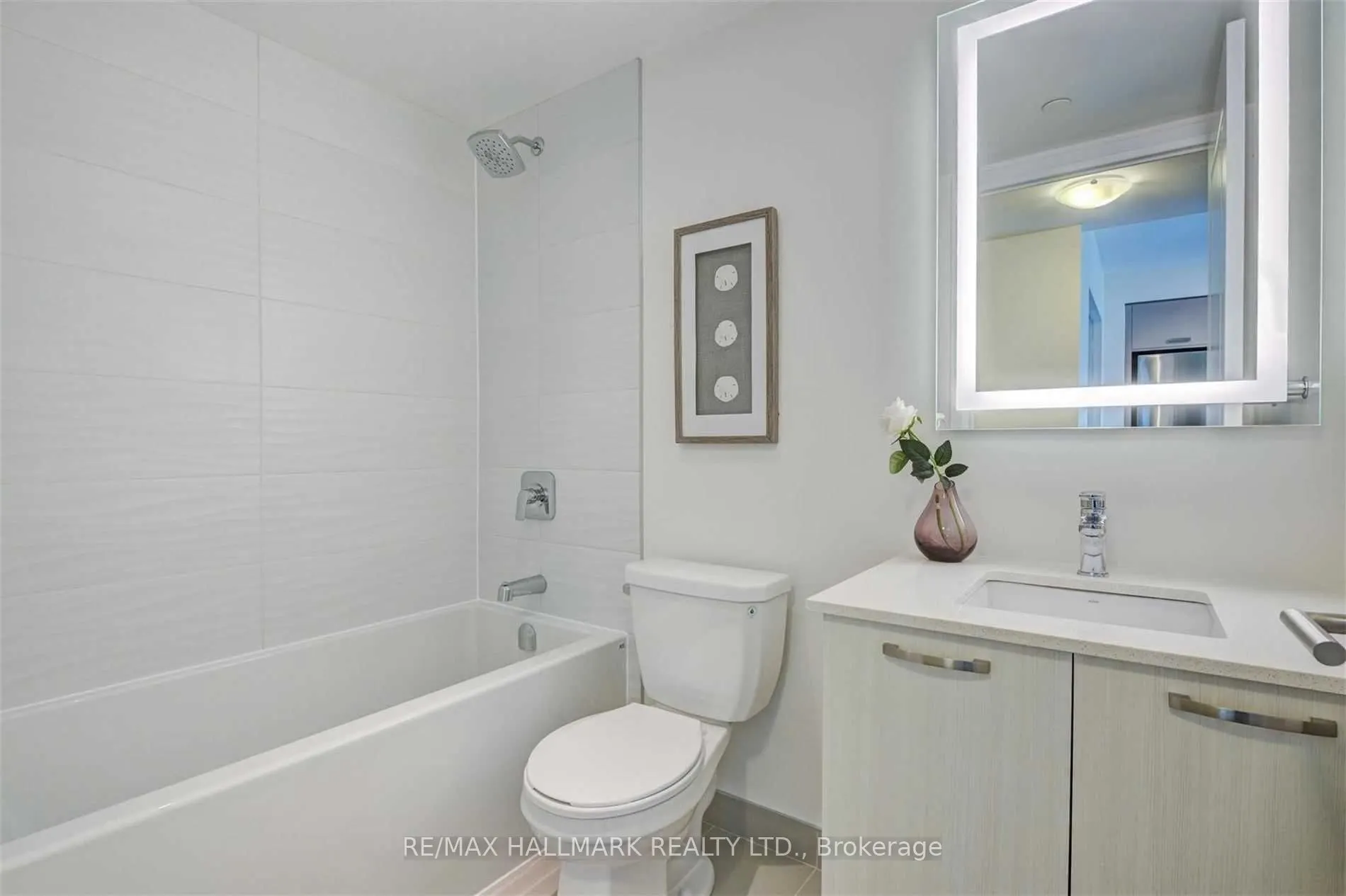 2301 Danforth Avenue #415