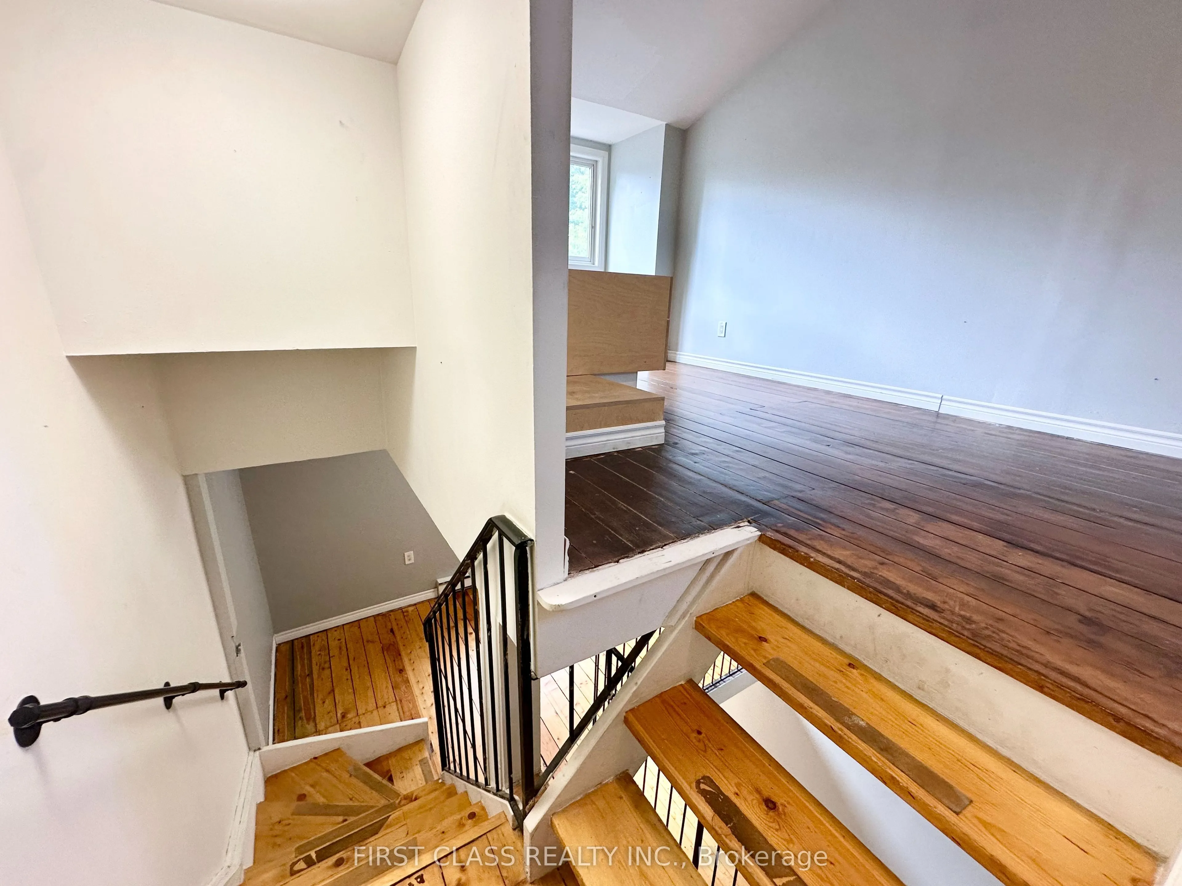 32 Curzon Street #6