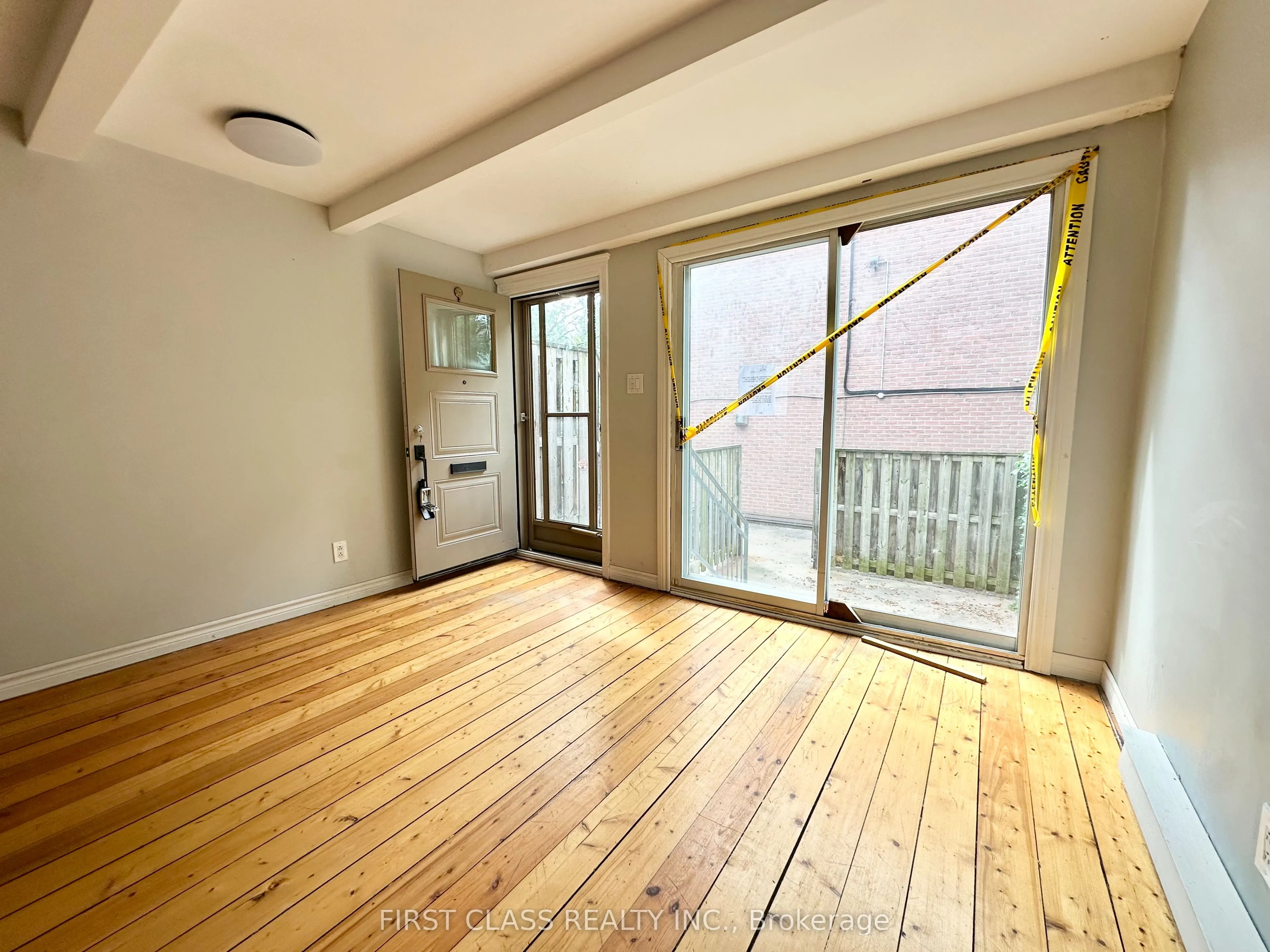 32 Curzon Street #6