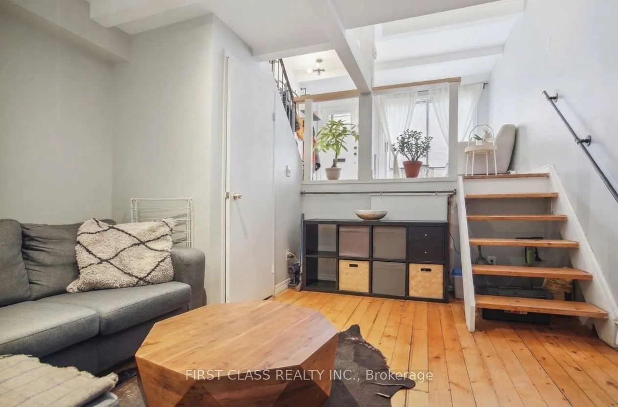 32 Curzon Street #6