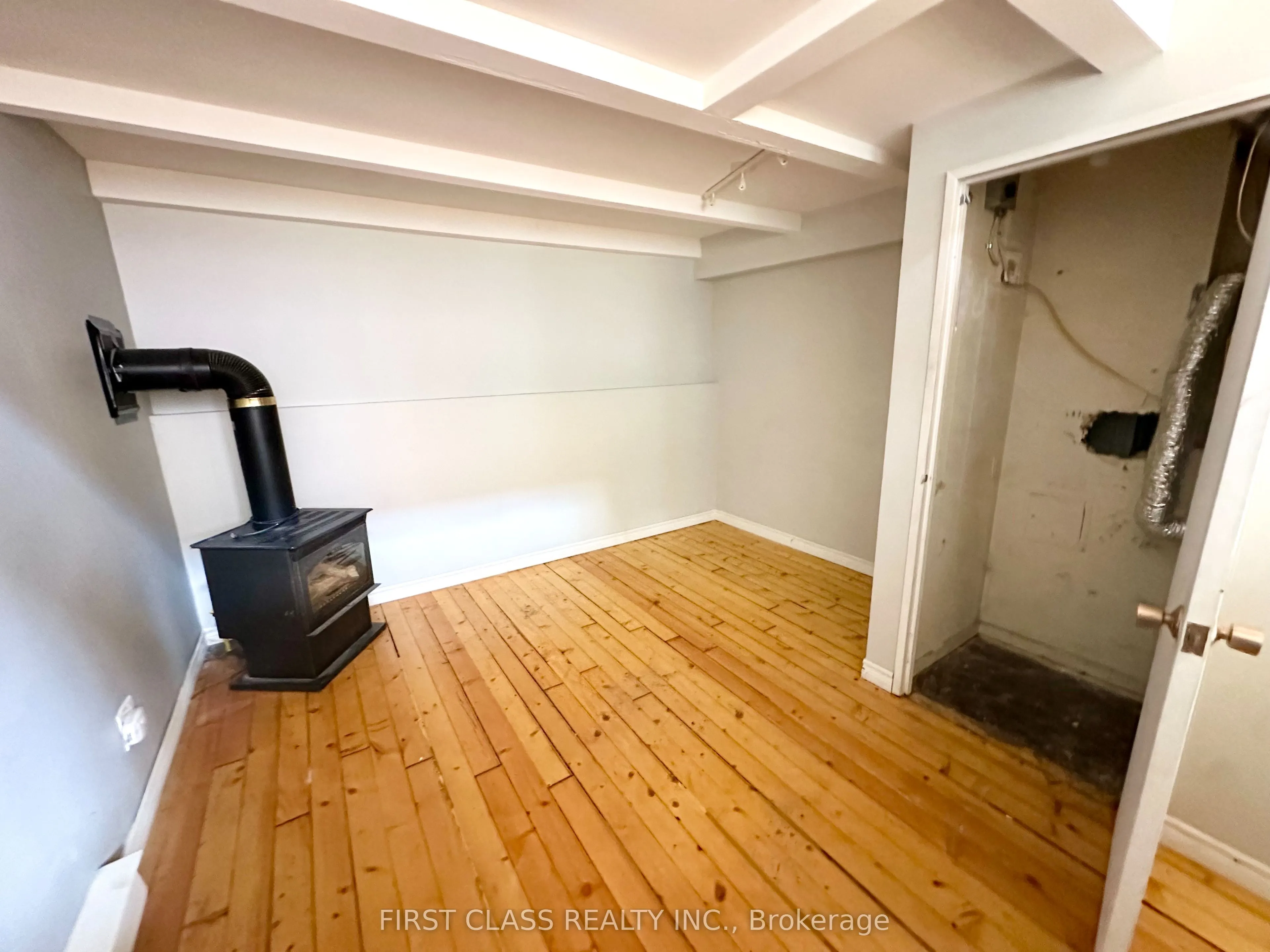 32 Curzon Street #6
