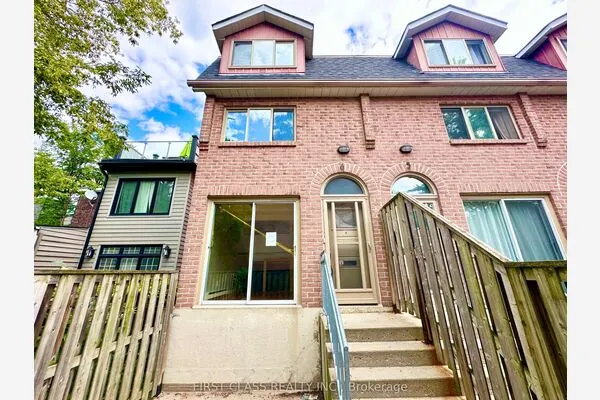32 Curzon Street