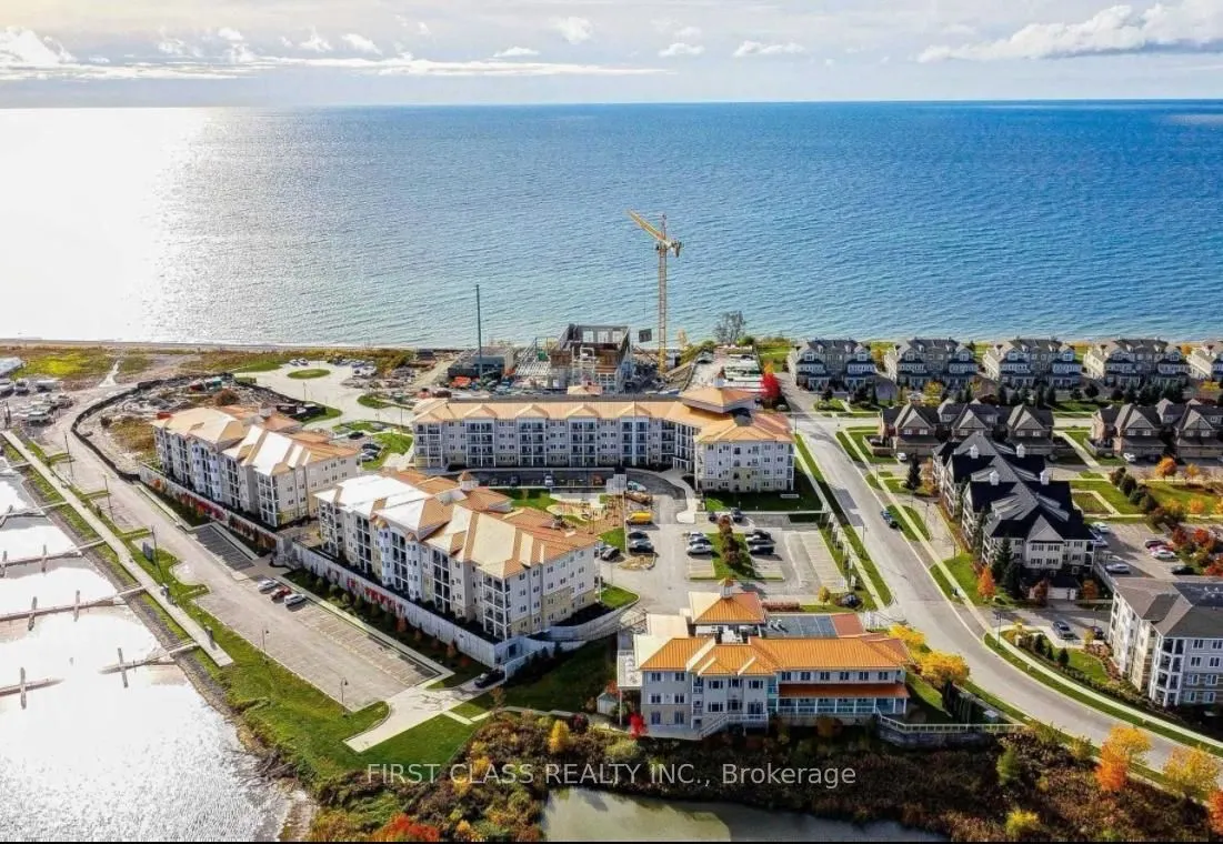 50 Lakebreeze Drive #306
