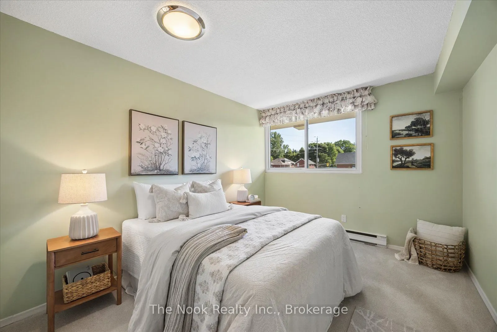120 Elgin Street W #304