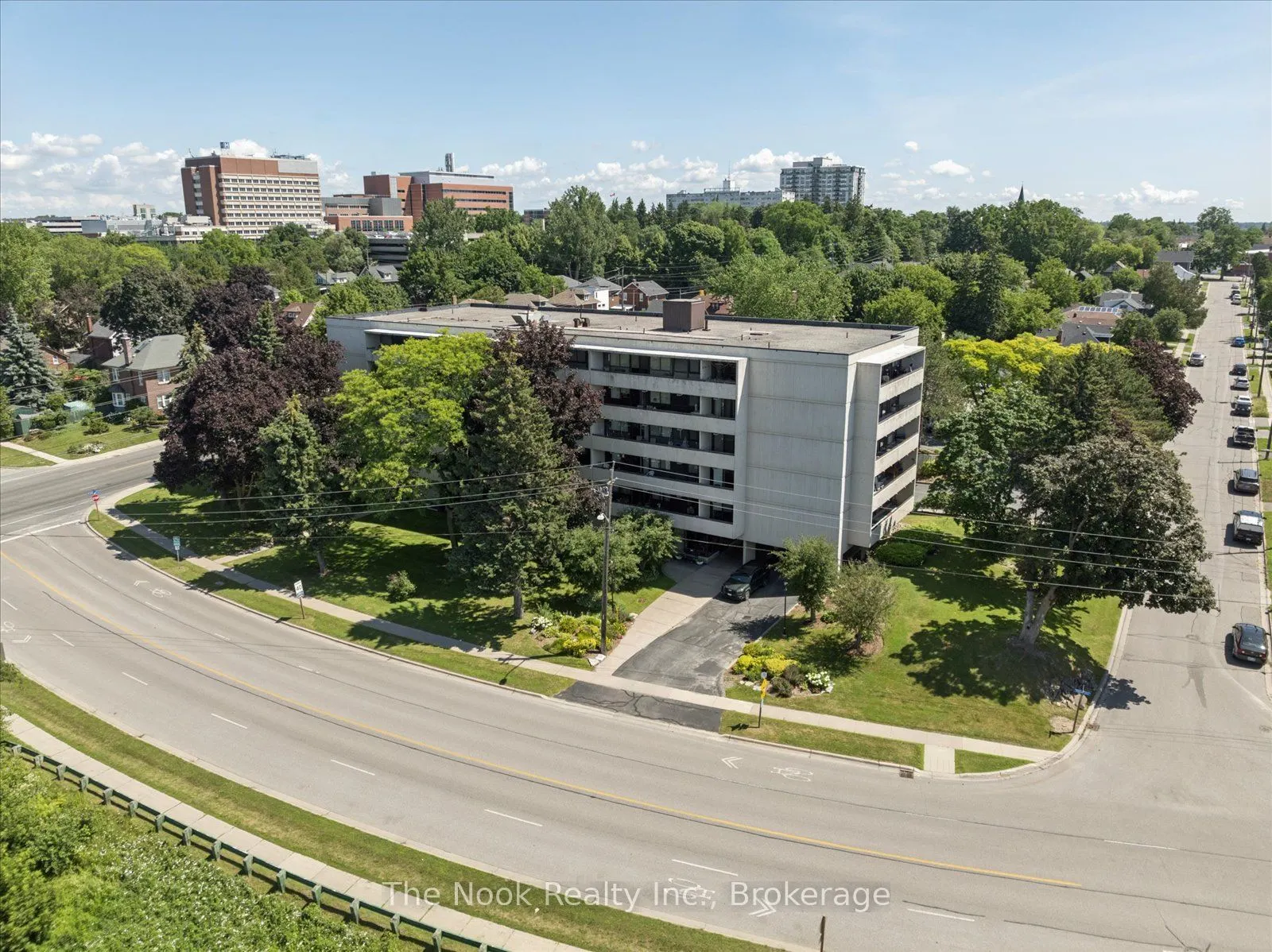 120 Elgin Street W #304