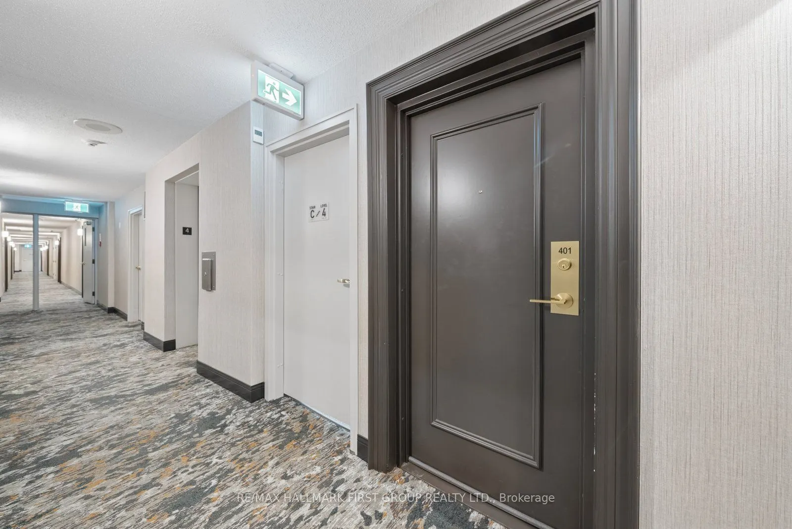 191 Lake Driveway W #401
