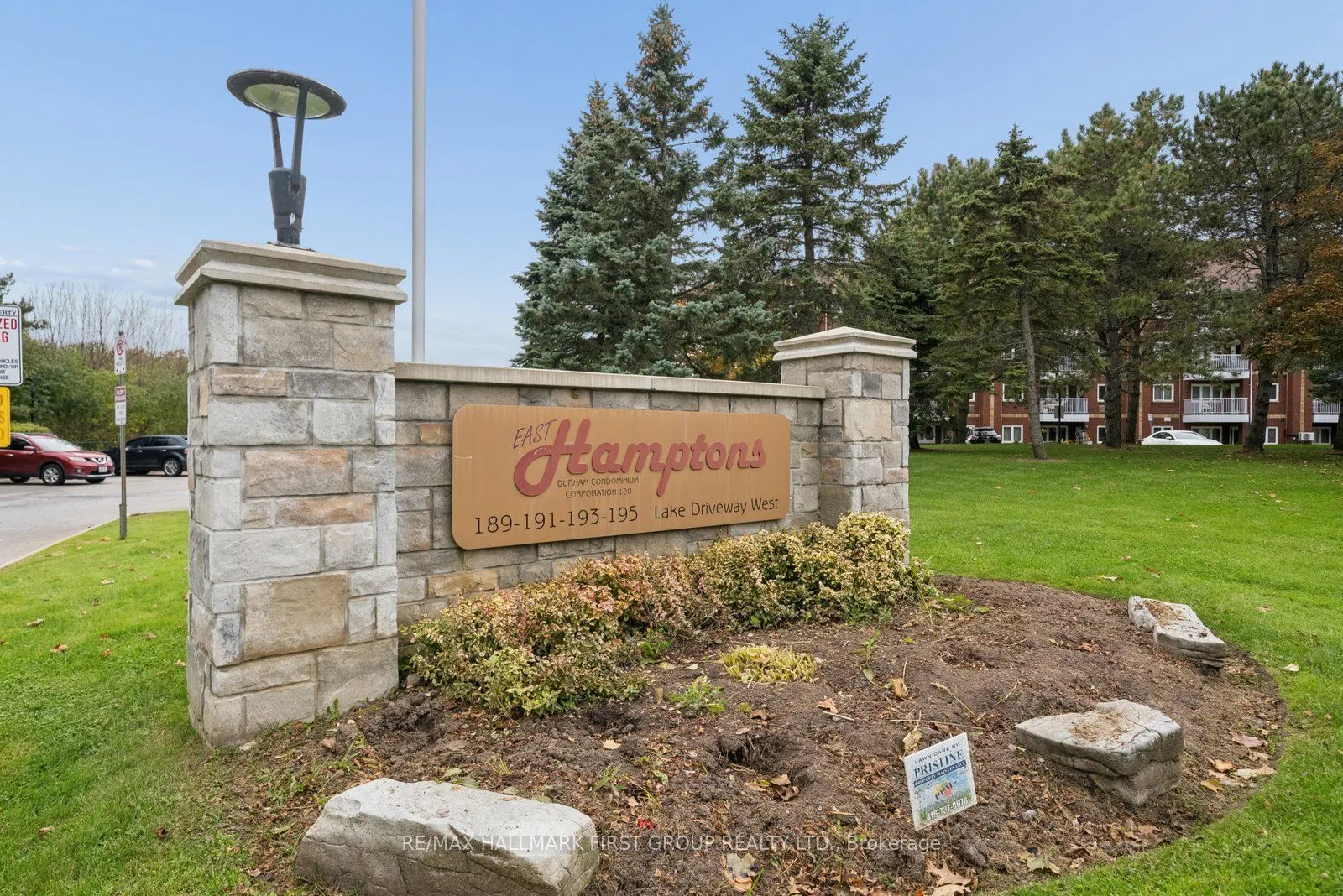 191 Lake Driveway W #401