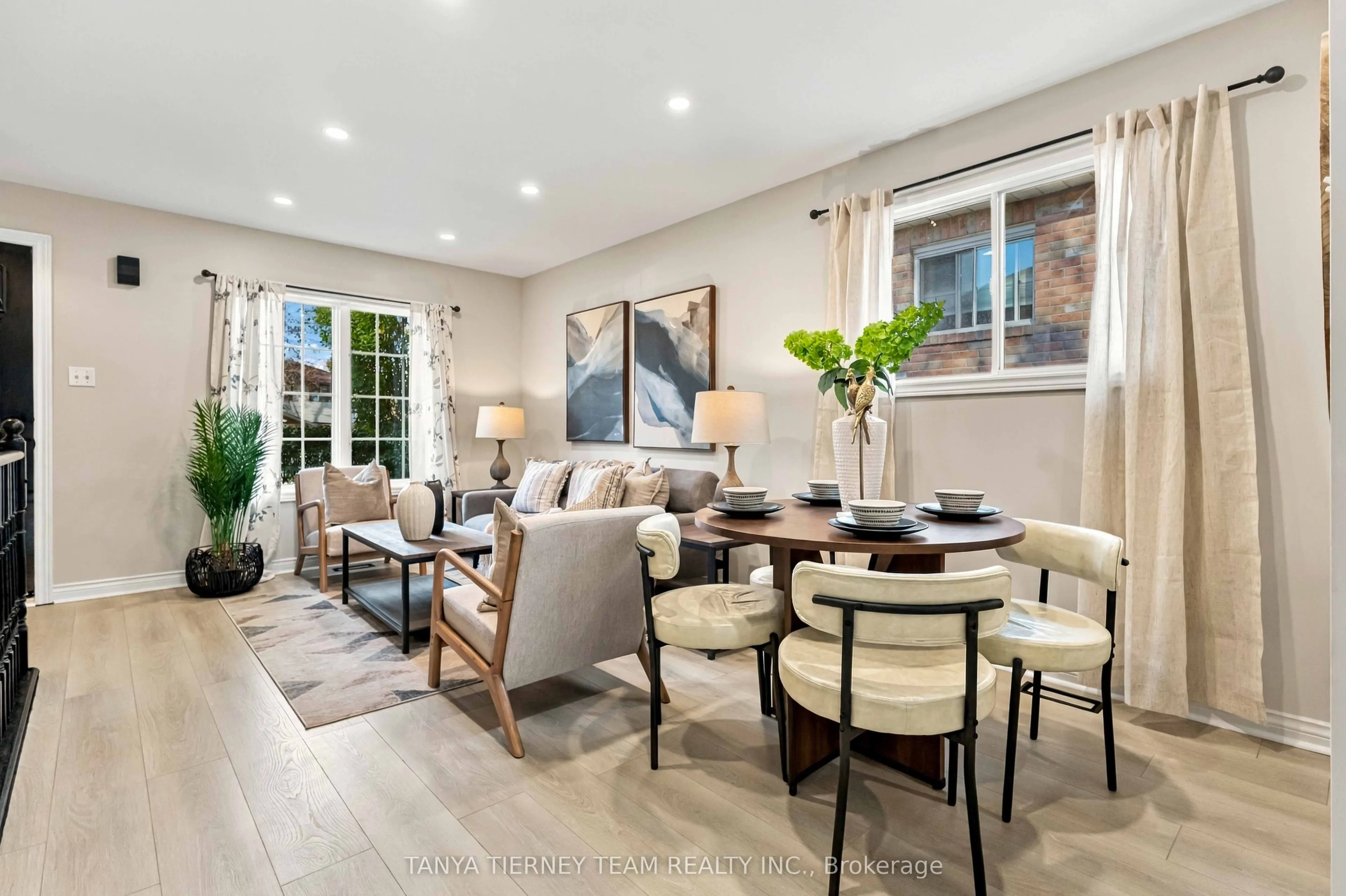 509 Dunlop Street W