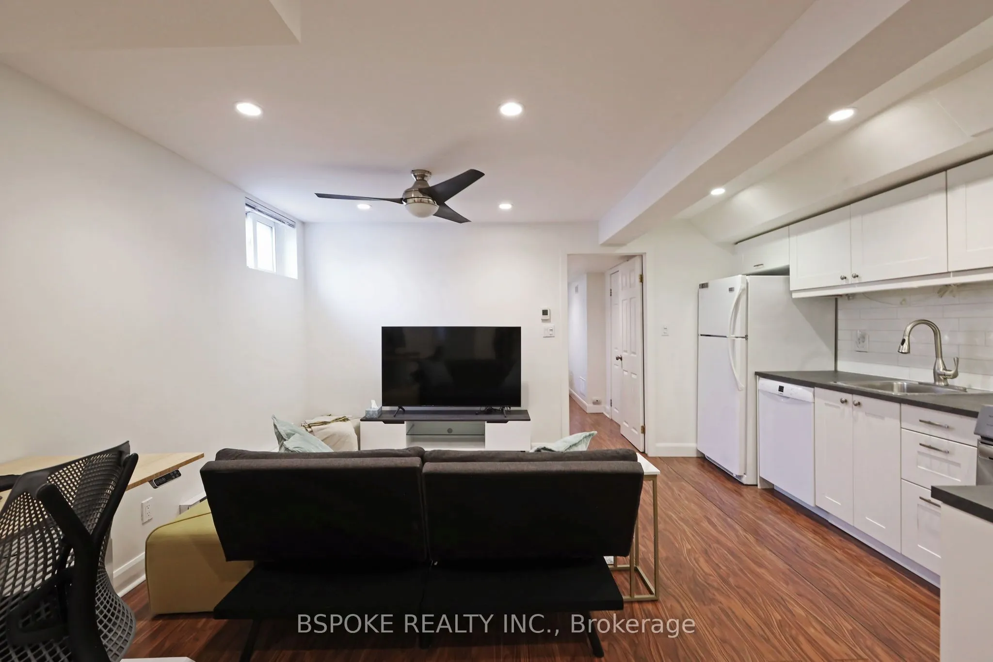 42 Lark Street #Bsmt