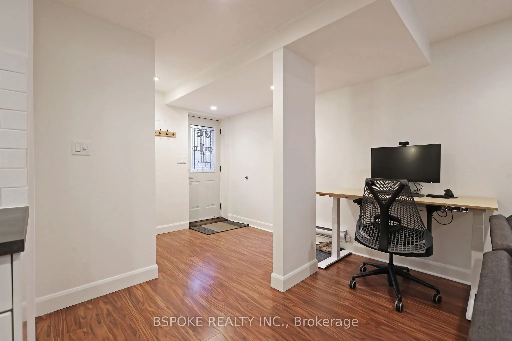42 Lark Street #Bsmt