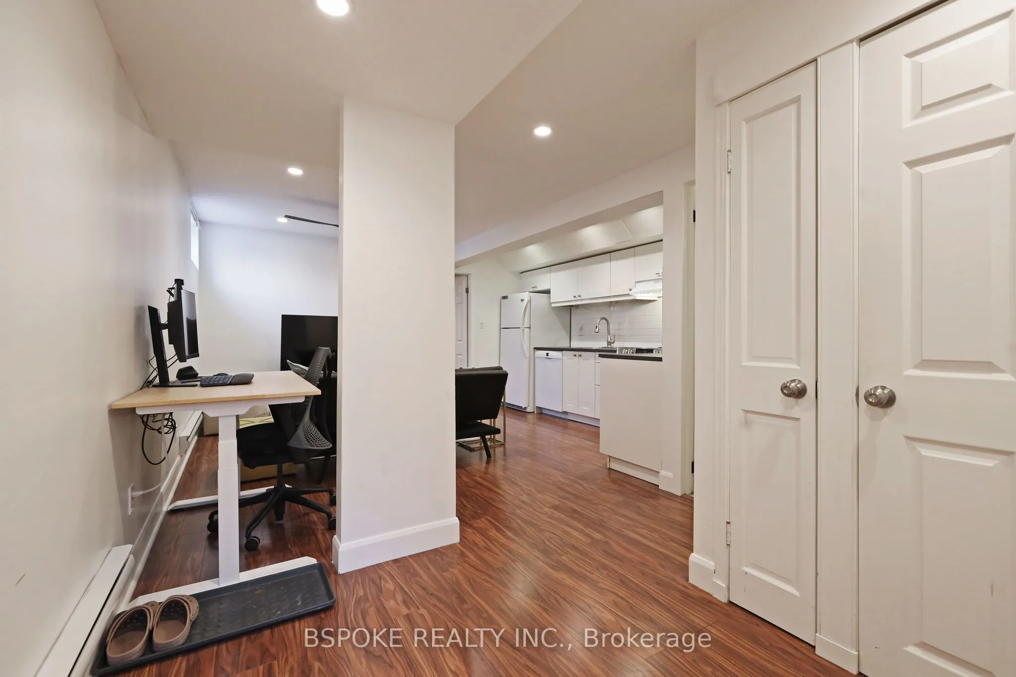 42 Lark Street #Bsmt