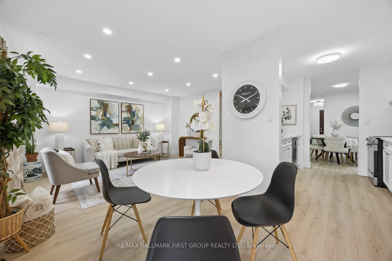 4 Lowder Place