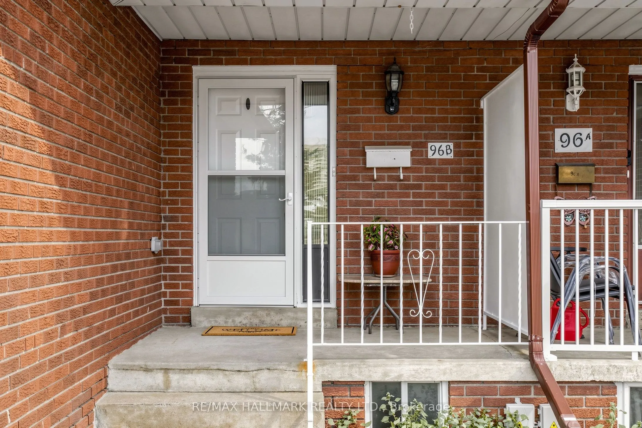96B Laurel Avenue