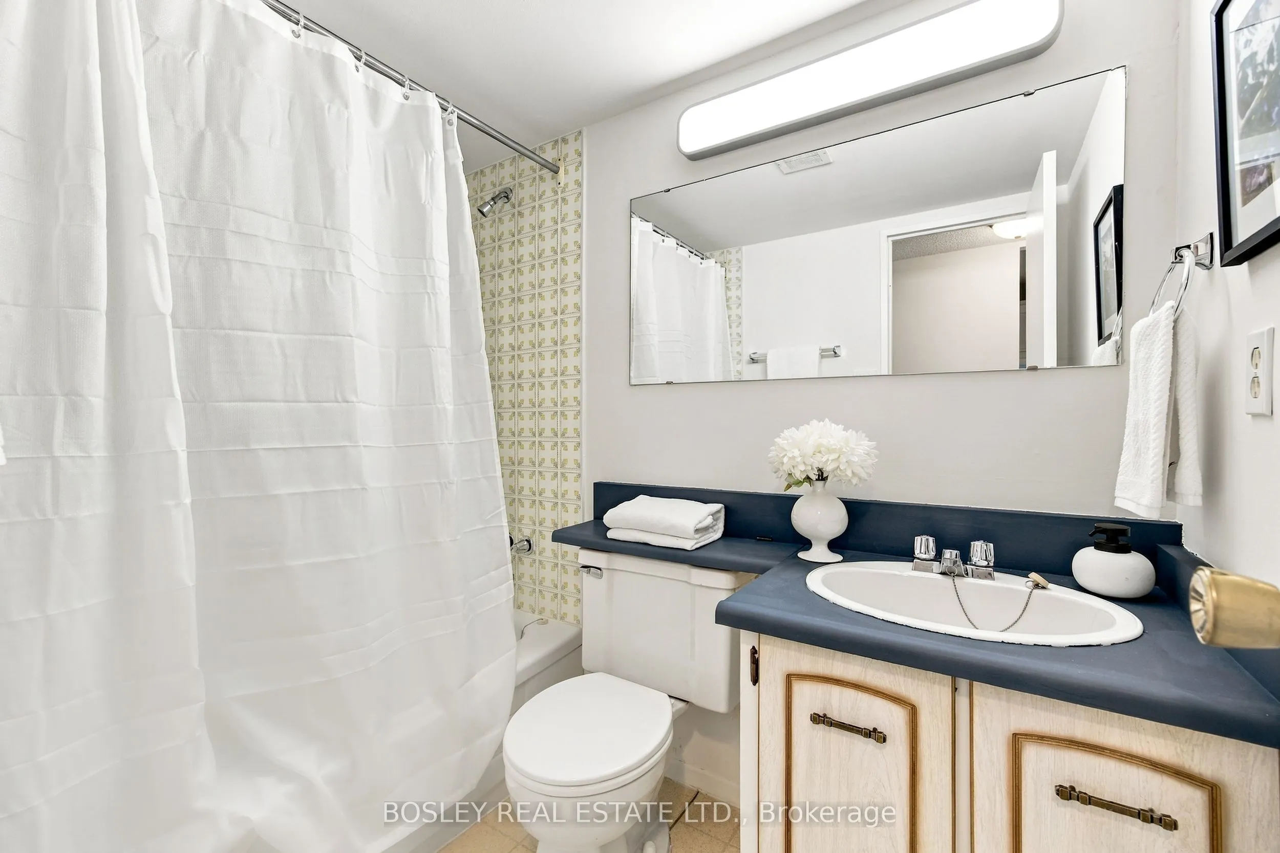 3151 BRIDLETOWN Circle #1904