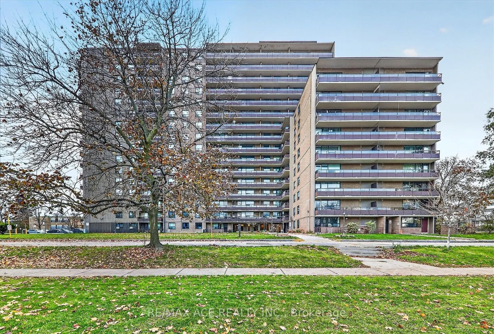 180 Markham Road #311