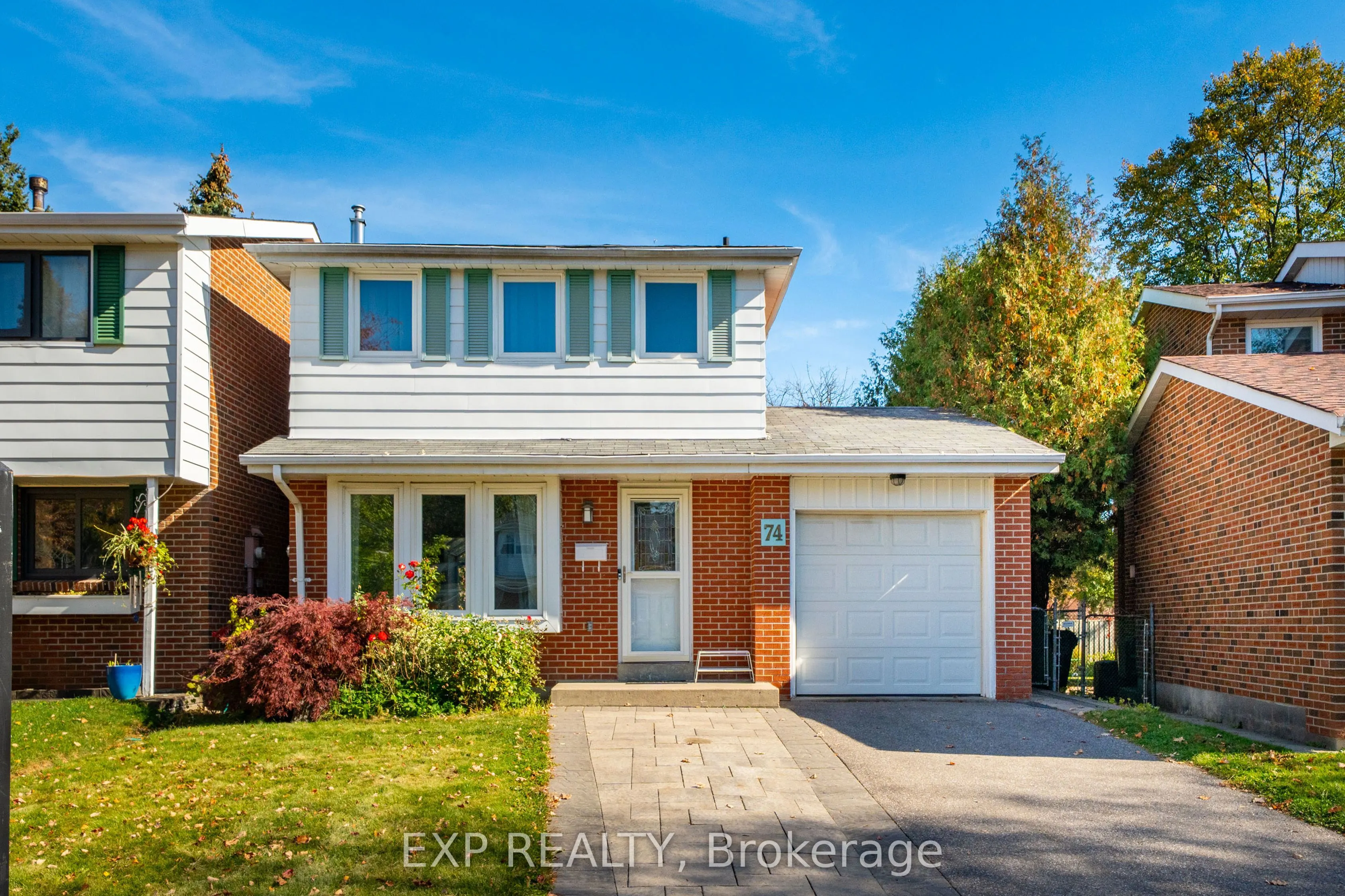 74 Longford Crescent