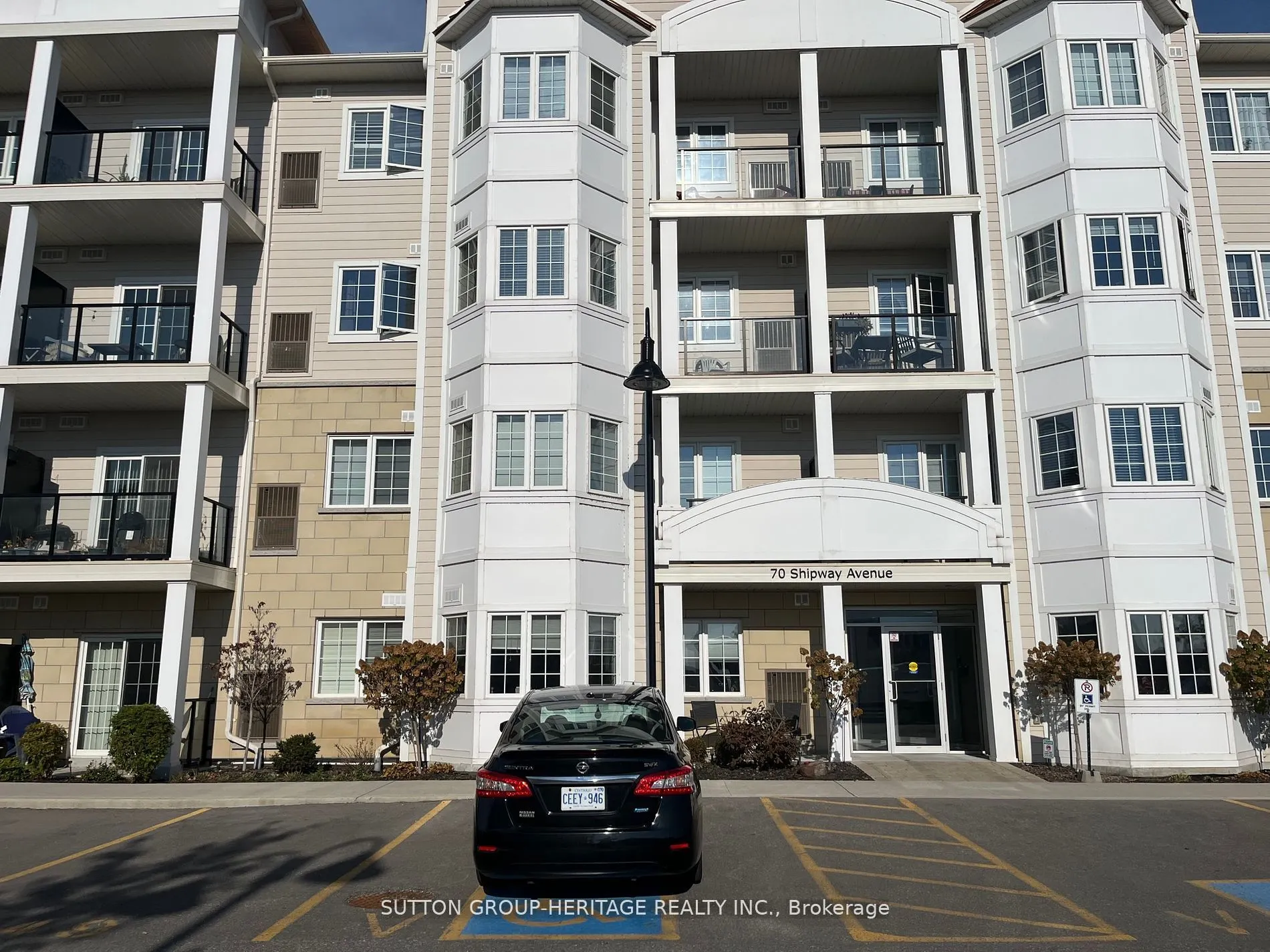 70 Shipway Avenue W #301
