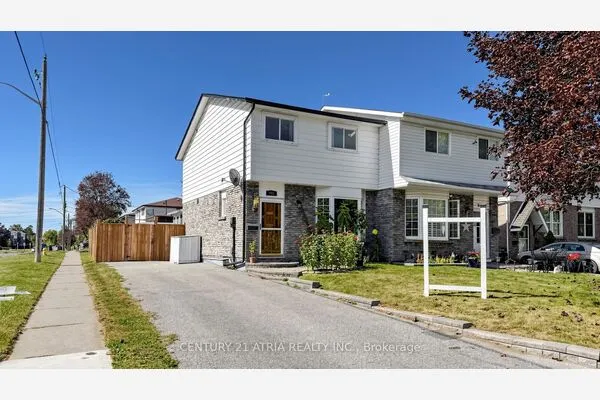 982 Renfrew Court