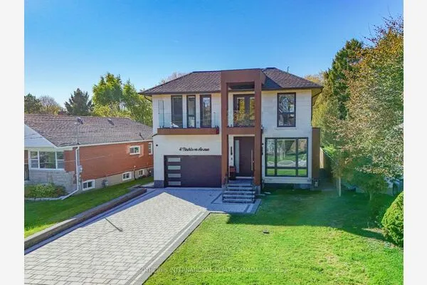 4 Birchlawn Avenue