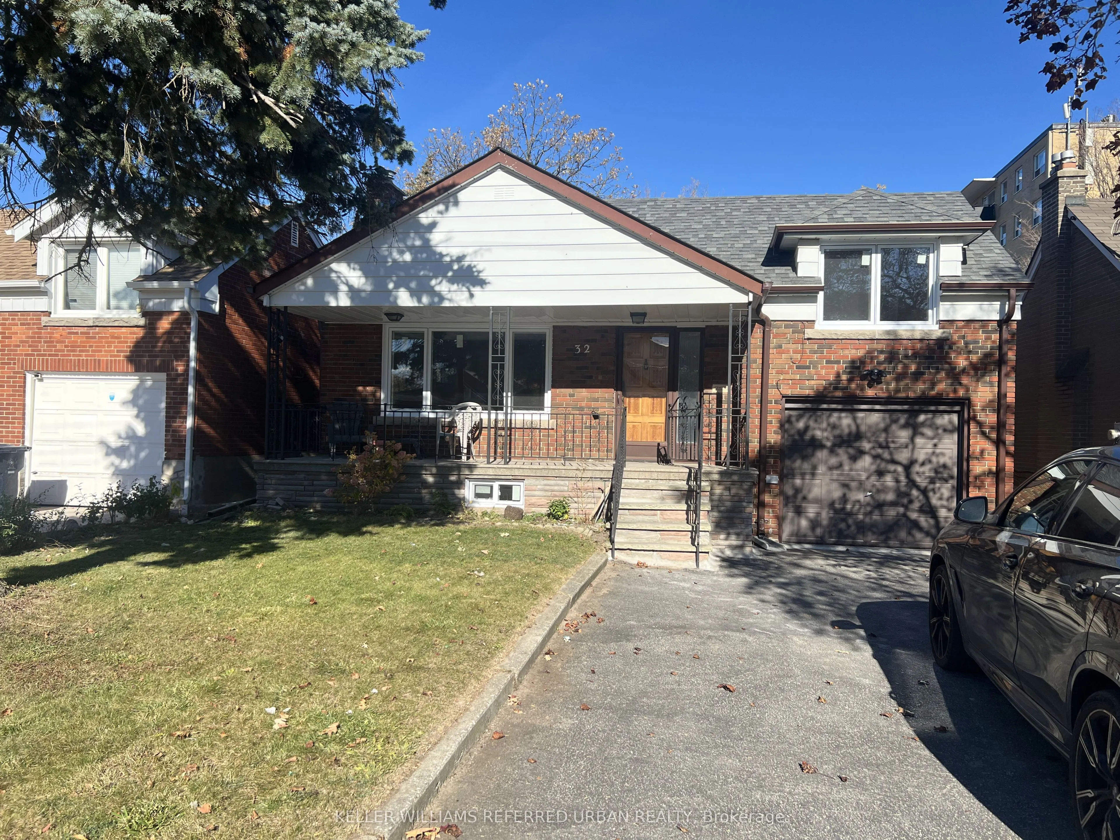 32 Janet Boulevard #Main Floor