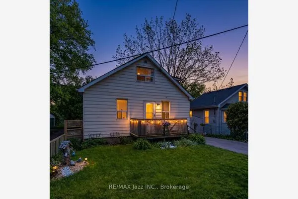 162 College Avenue