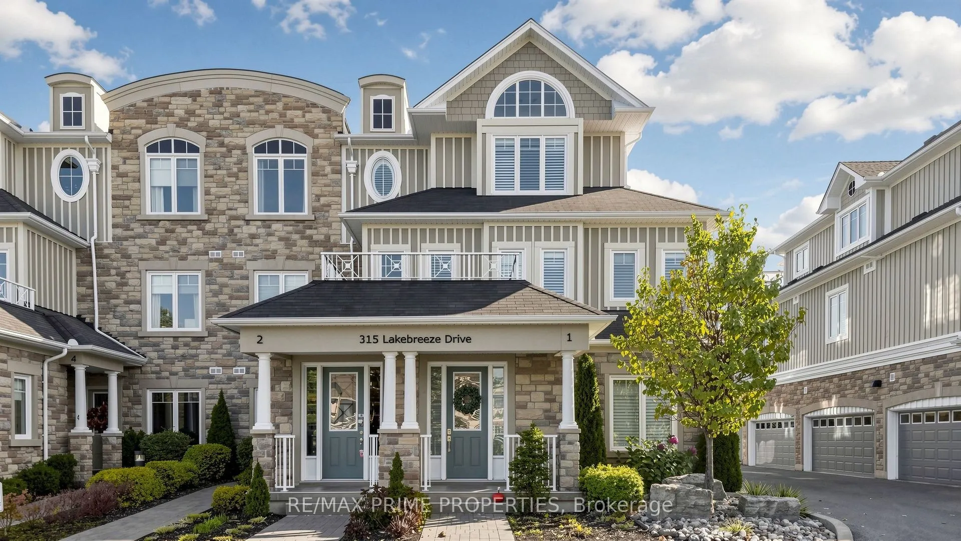 315 Lakebreeze Drive #1